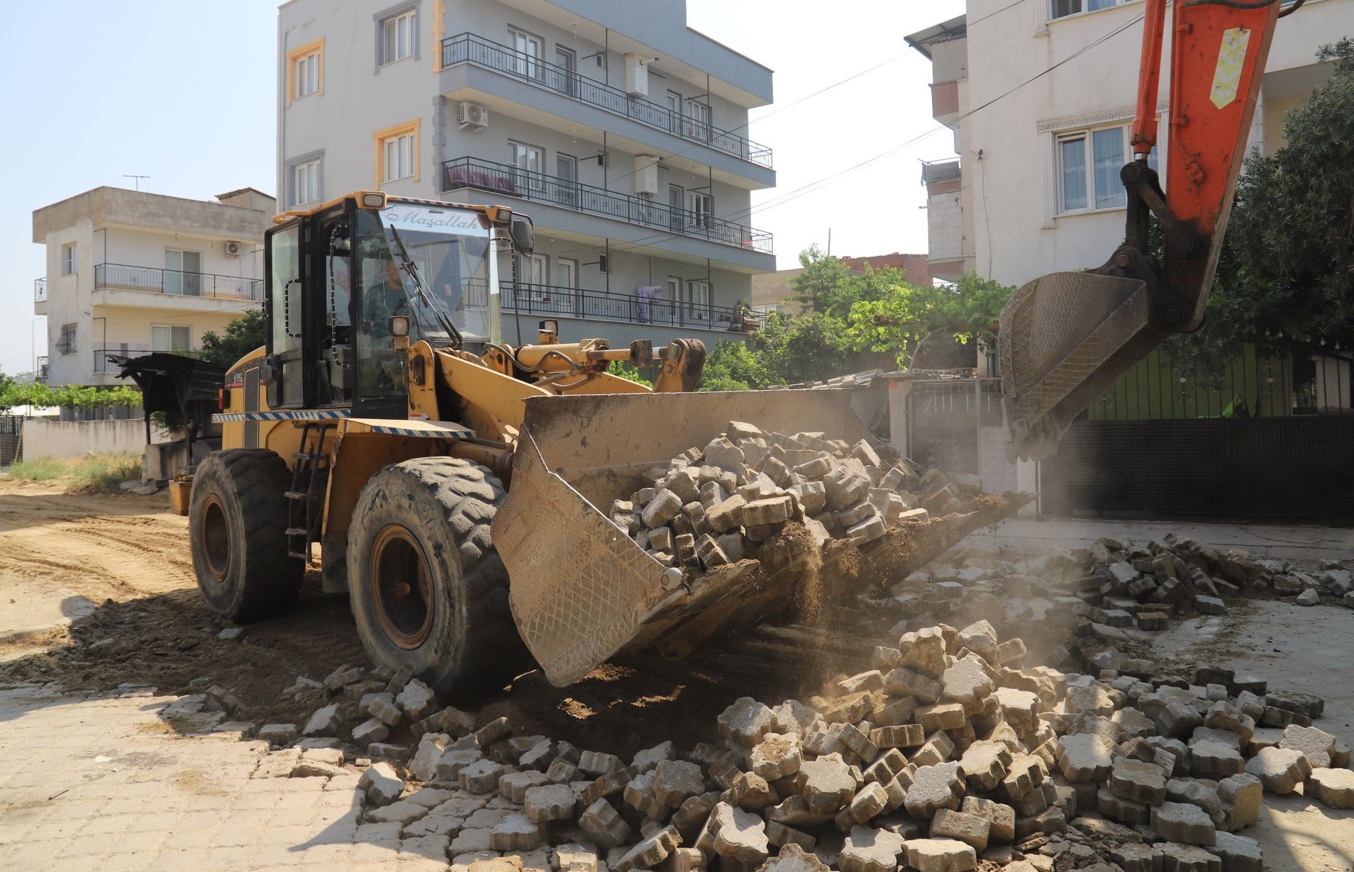 Son Yer Yenileniyor Fırat Yılmaz Çakıroğlu Sokak'ın İlk Etabı Hizmete Açıldı! (3)