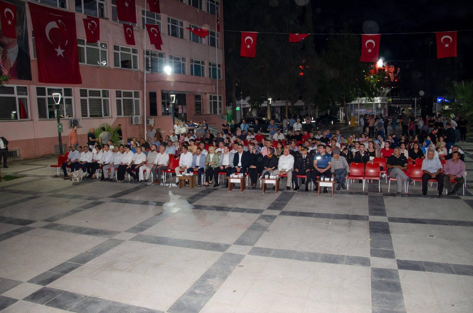 15 Temmuz Şehitlerini Unutmadı (1)