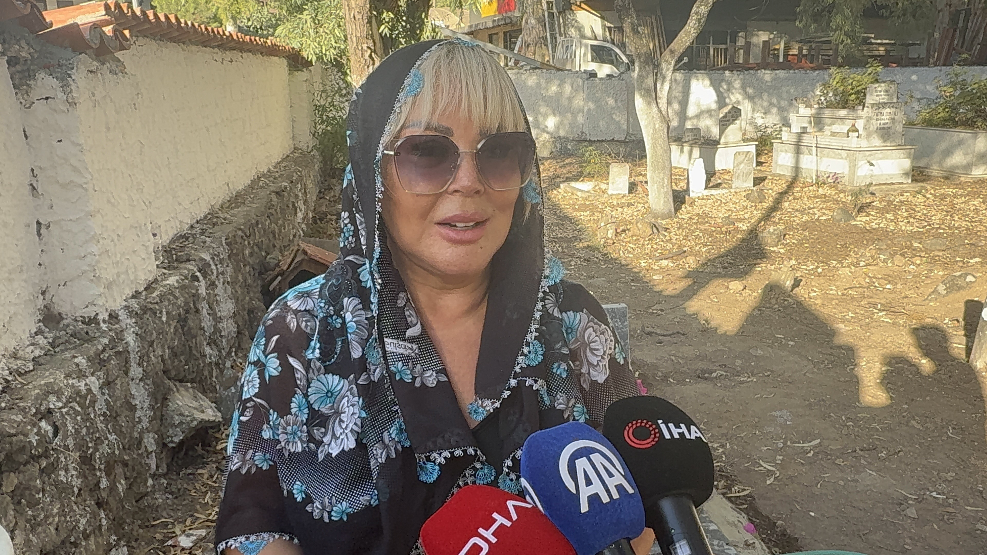 I Safiye Soyman'ın Geçtiğimiz Yıl Hayatını Kaybeden Oğlu (2)