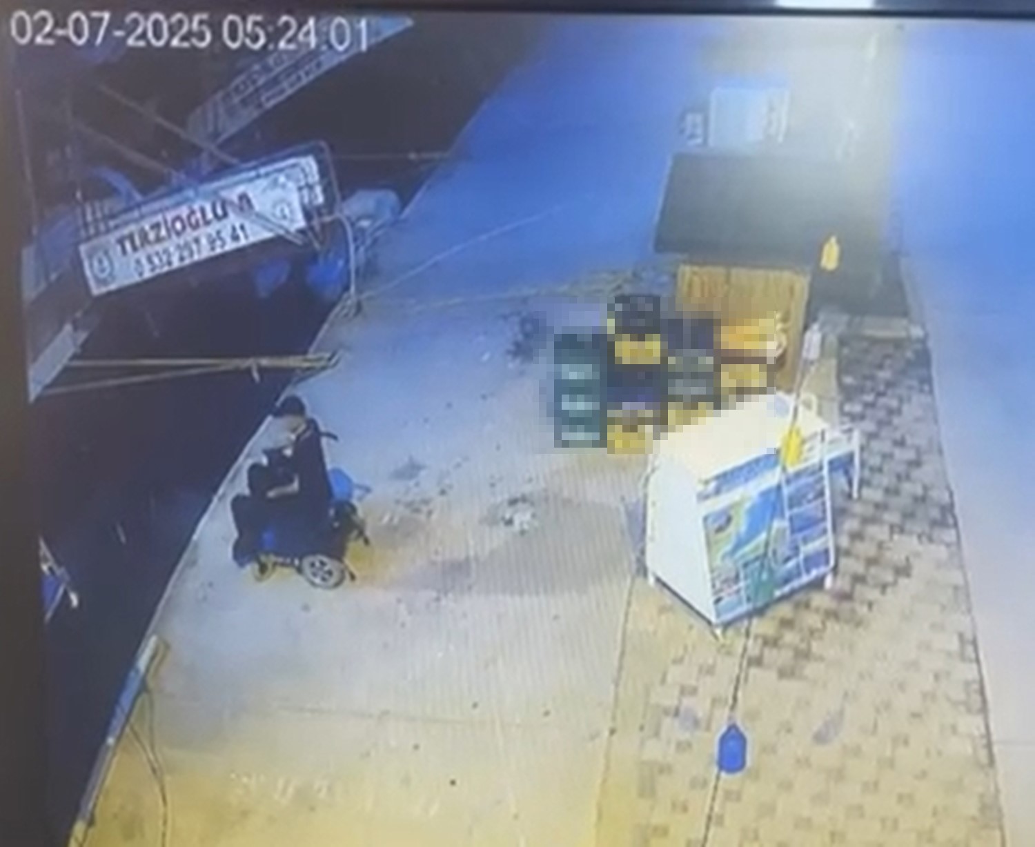Iskeleden Kendini Denize Bırakarak Hayatına Son Verd (5)
