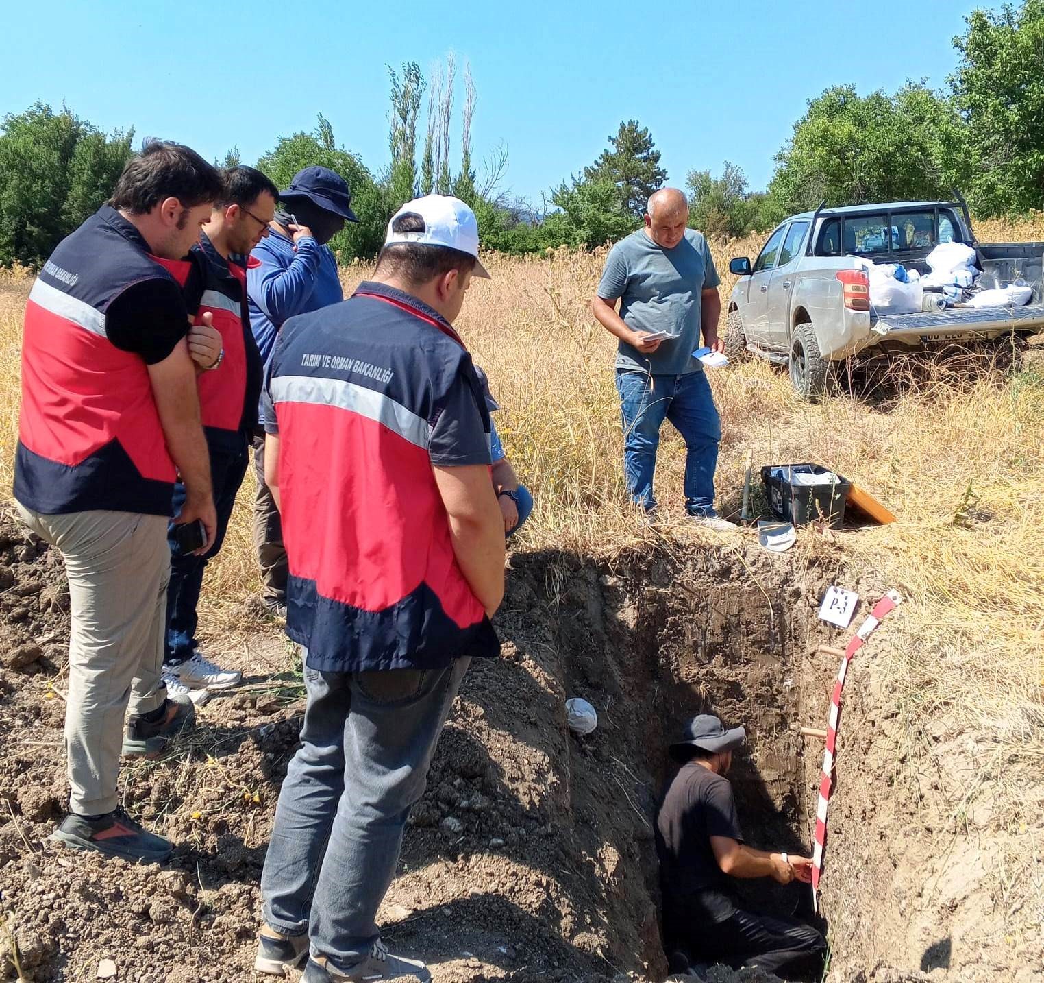 Toprak Analizleri Ve Detaylı Dijital Toprak Haritalarının Hazırlanması Çalışmaları (2)