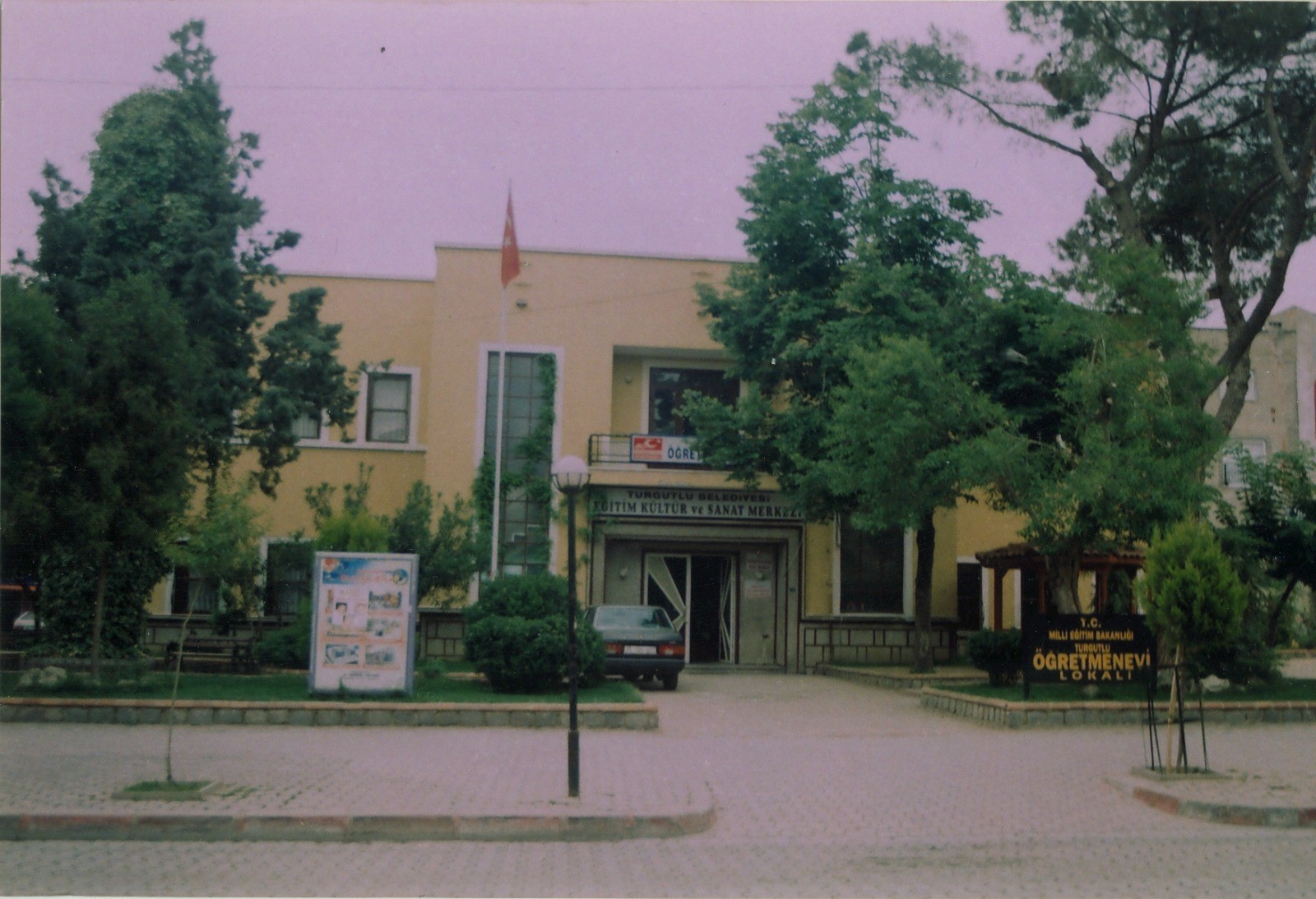 A W519795 02