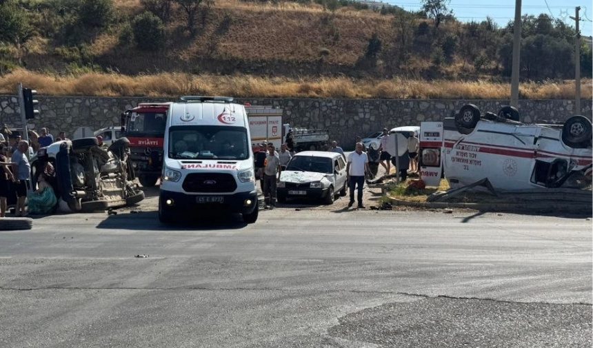 Alaşehir'de Feci Kaza! 1'I Ağır 5 Yaralı