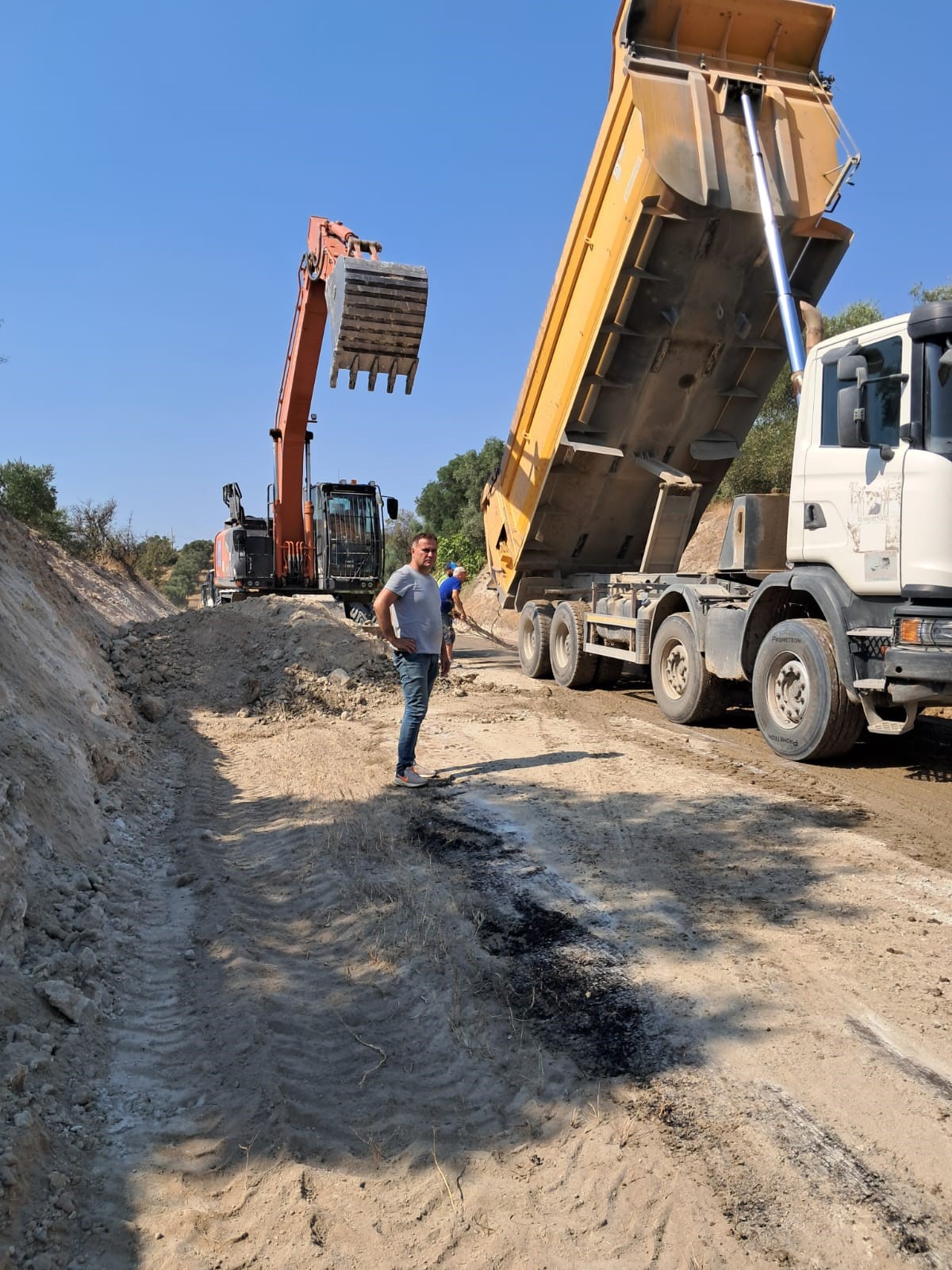 Aydın'da Yol Çalışmaları Sürüyor (3)