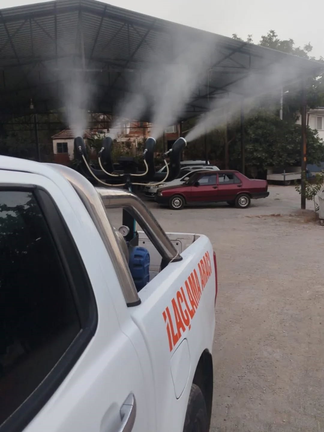 Aydın'ın Germencik Ilçesinde Belediye Ekipleri, Park, Bahçe, Sulak Alan Ve Mahalle Aralarında Yaptığı Uygulamalarla Sivrisineklerin Çoğalmasının Önüne Geçmeyi Hedeflerken Gece Gündüz Demeden Çalışmalar Gerçekleştiriyor. Vat (3)
