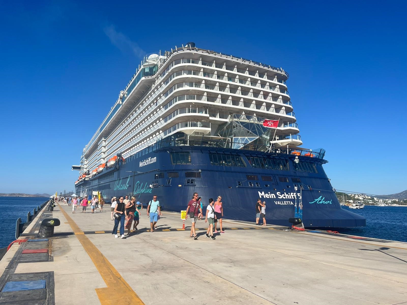 Bodrum'a Mein Schiff 5 İle Alman Turist Akını (2)