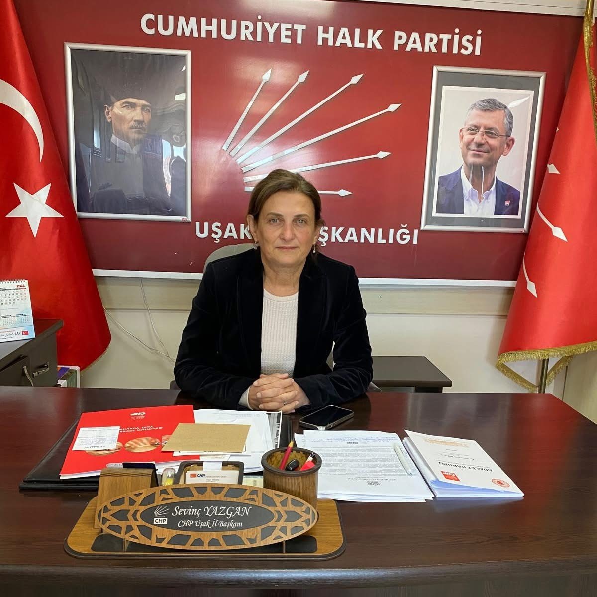Chp Uşak İl Başkanı Sevinç Yazgan Görevinden Istifa Etti
