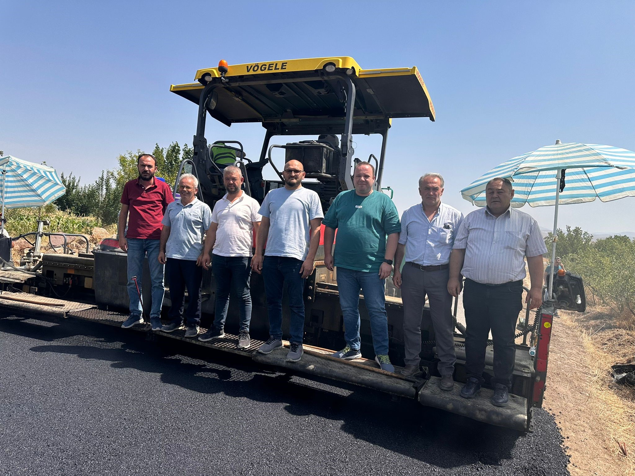 Ege'de Asfalt Çalışmaları Hız Kesmeden Devam Ediyor! (3)
