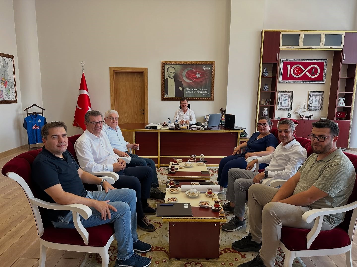 Ege'de Elektrik Yatırımları Masaya Yatırıldı! (1)