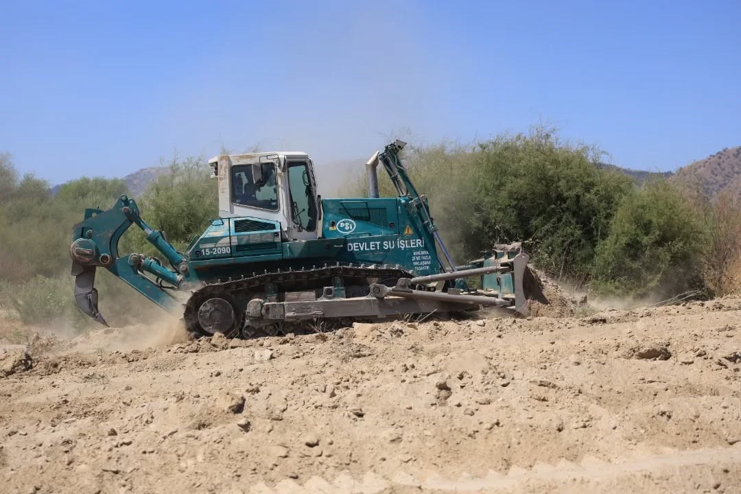 Ege'de Temizleme Çalışmaları Devam Ediyor! (4)