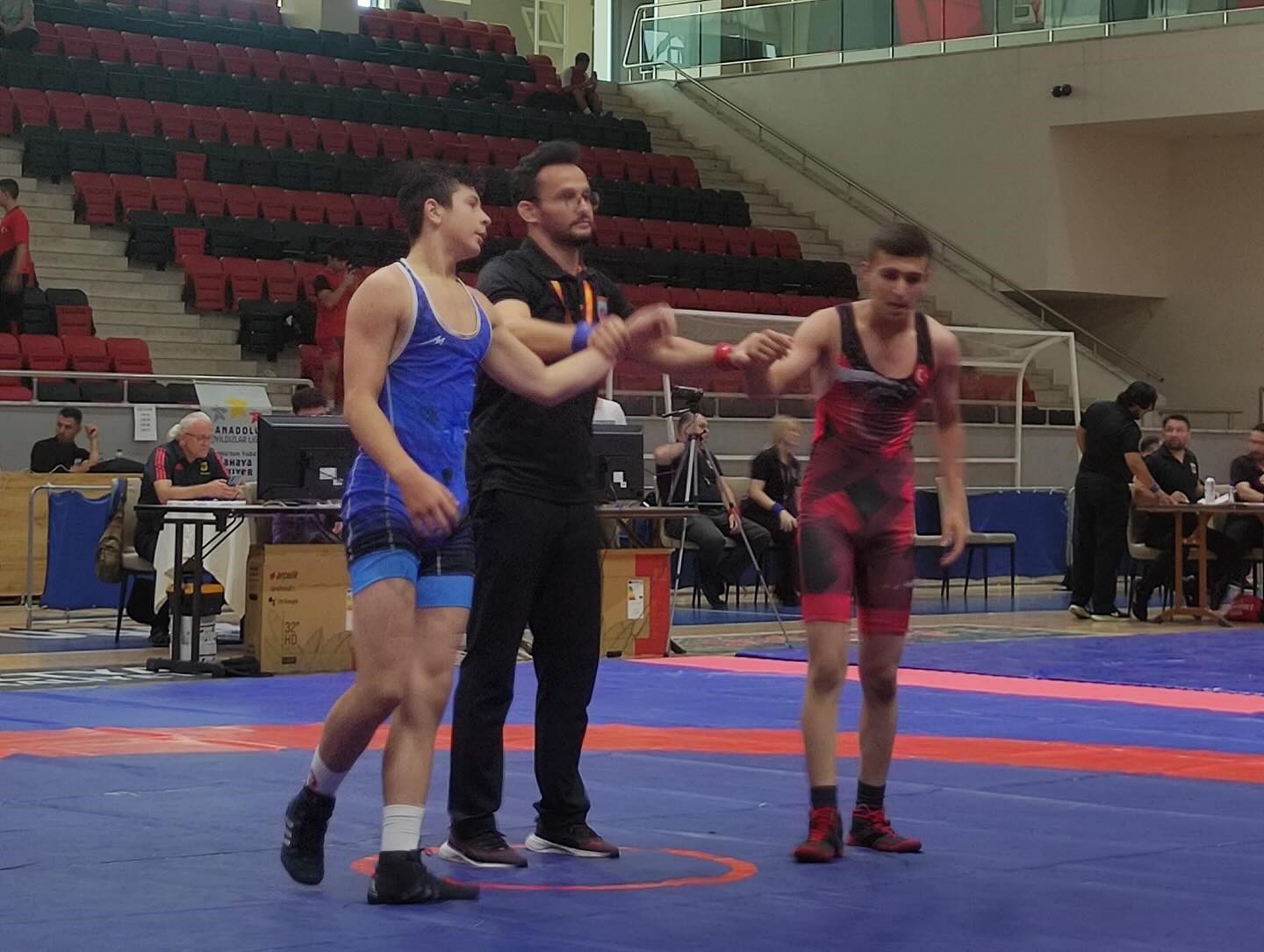 Genç Güreşçisi İbrahim Sönmez, Manisa'daki Finalde Türkiye Şampiyonluğu İçin Mücadele Edecek (2)