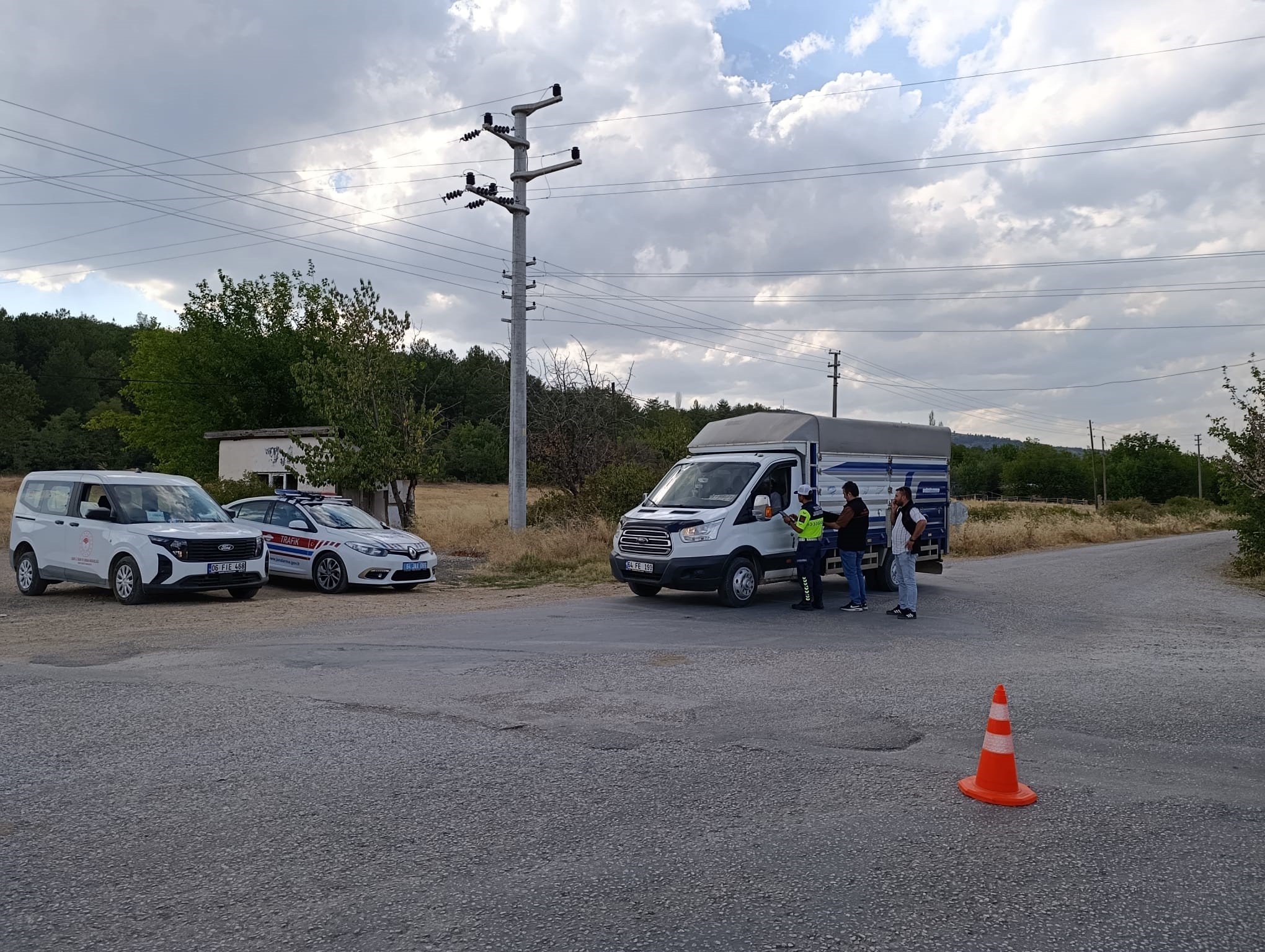 Hayvan Sağlığı Için Yol Denetimleri Sürüyor (1)