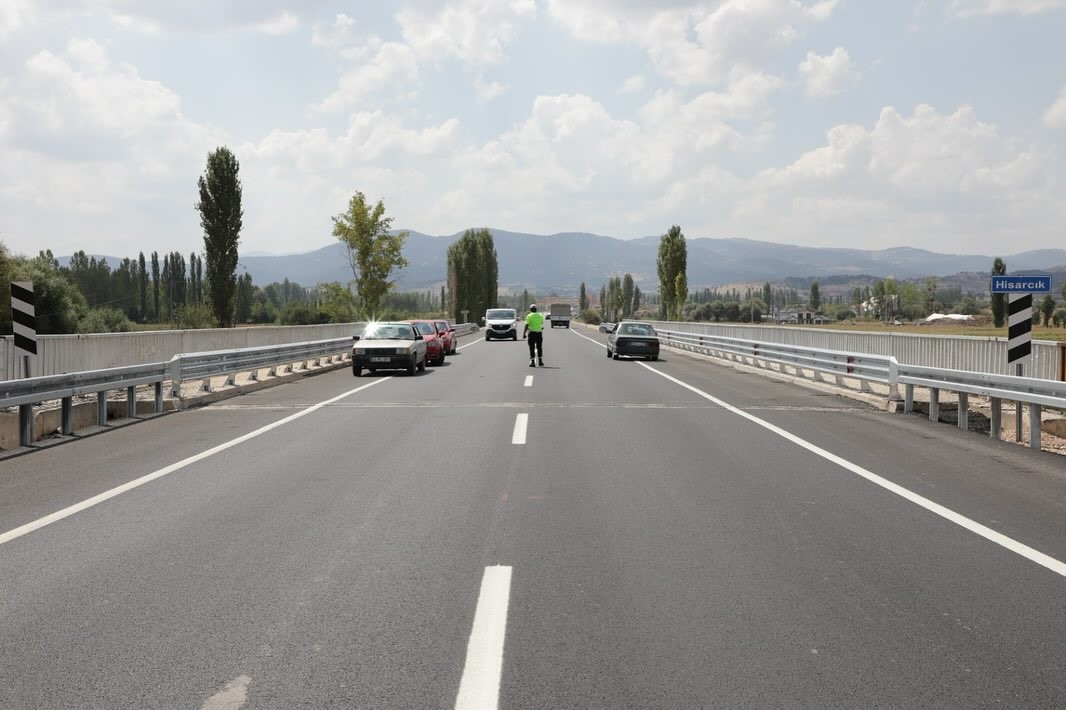 Hisarcık Emet Köprüsünde Inceleme (2)