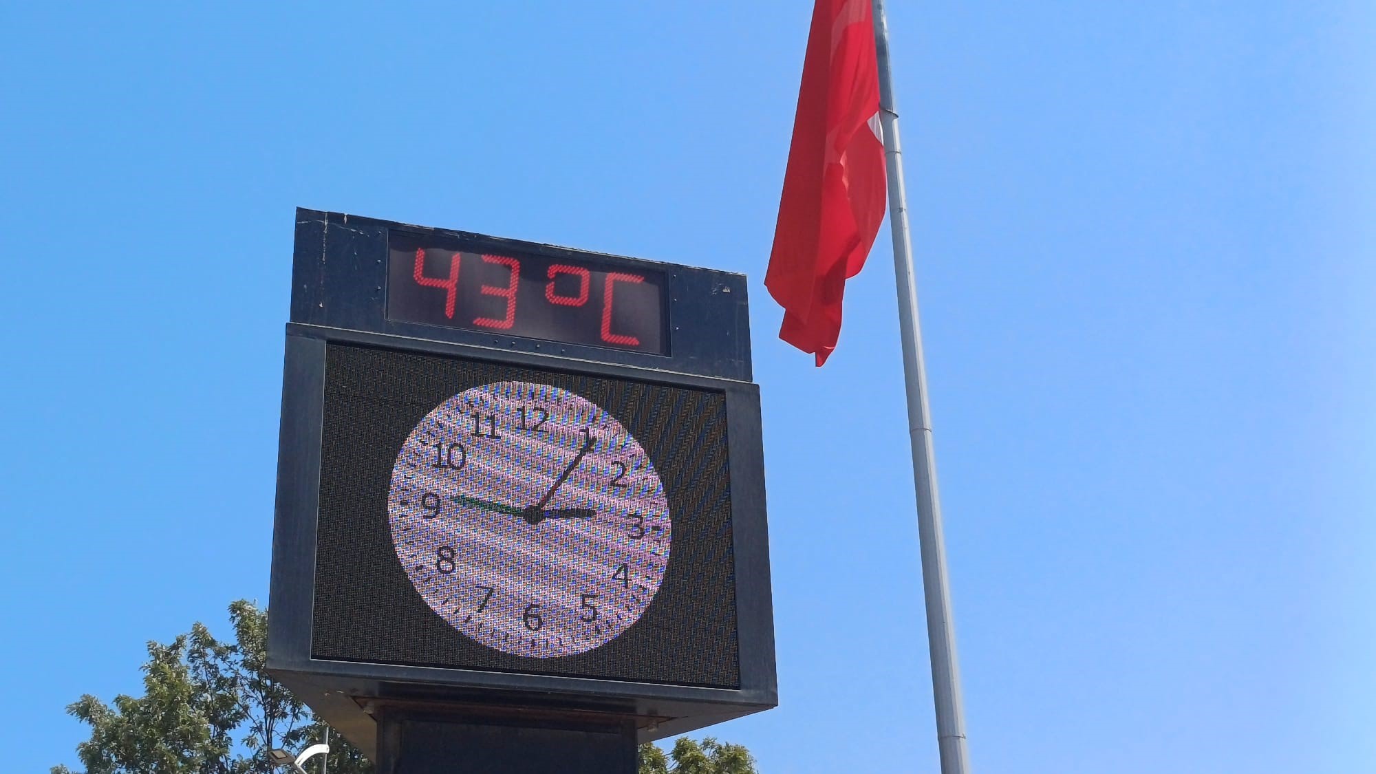 Hissedilen Sıcaklık 50 Dereceye Yaklaştı (3)