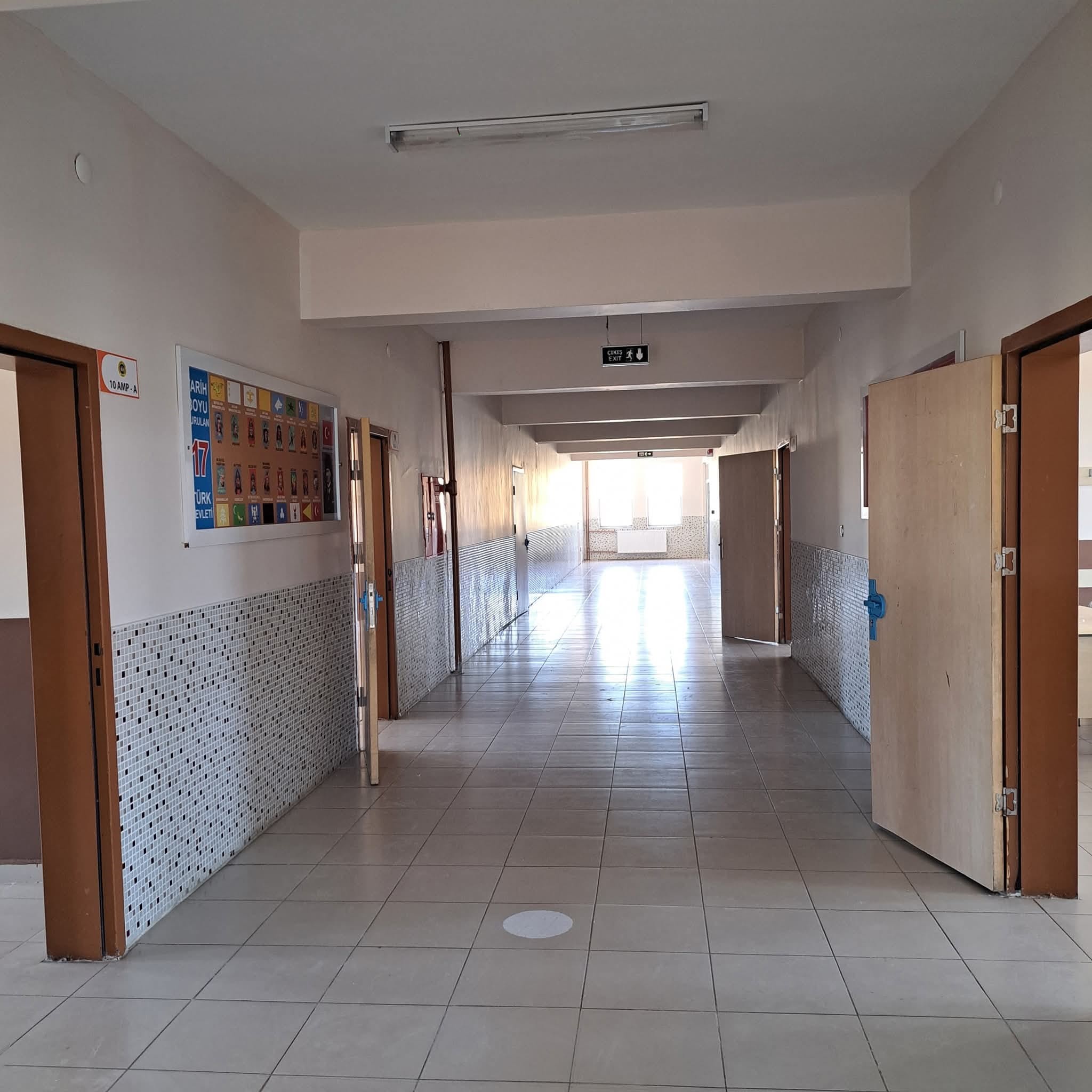 Hocalar Şehit Kamil Tunç Çok Programlı Anadolu Lisesi'nde Örnek Çalışma (1)