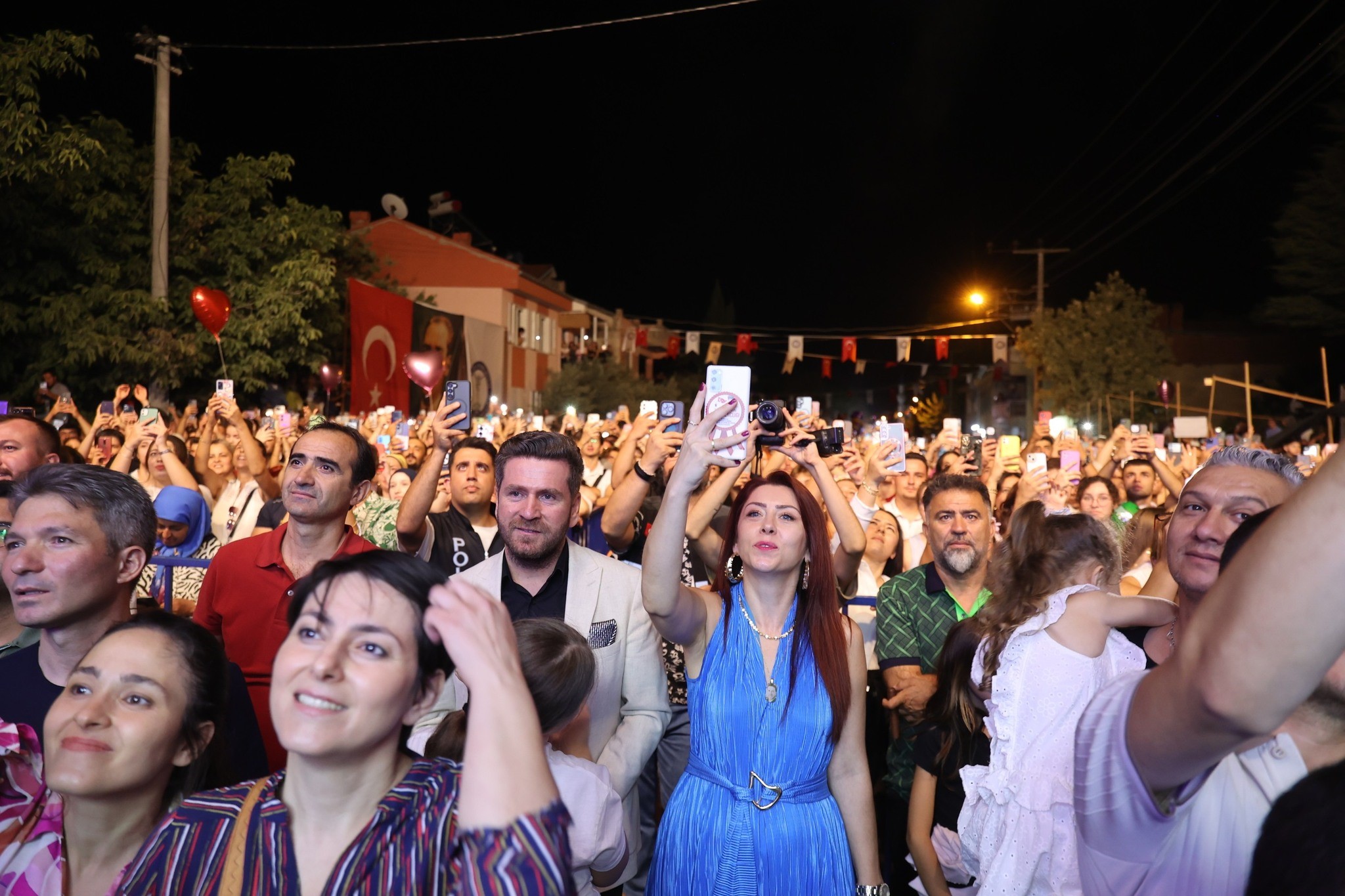 Koray Avcı, Denizli'de Unutulmaz Bir Gece Yaşattı (4)