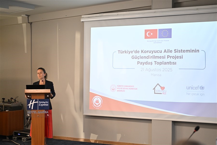 Manisa'da Geçici Koruyucu Aile Modeli Tanıtıldı (1)