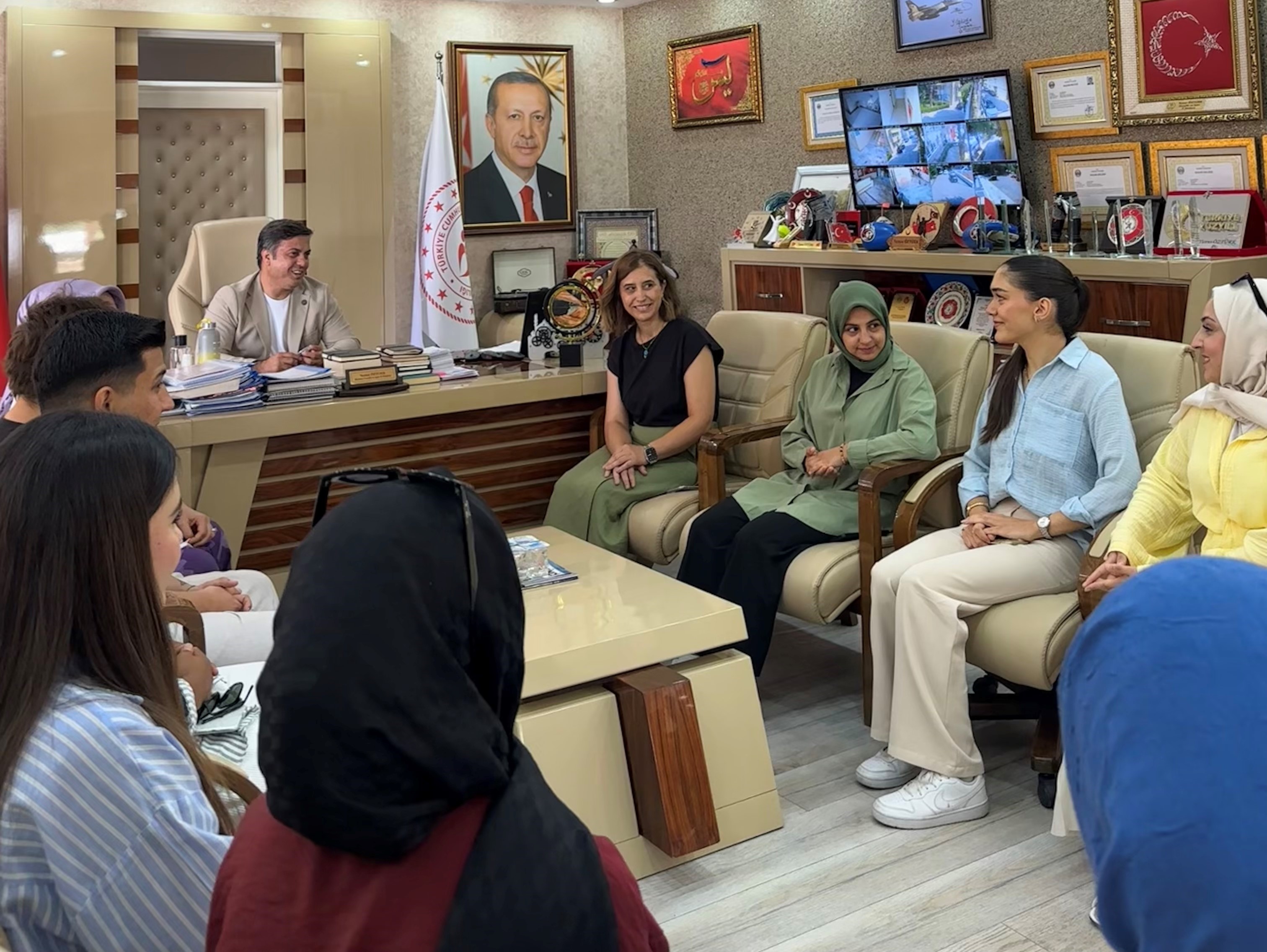 Manisalı Gençlerden İl Müdürü Öztürk'e Teşekkür (4)