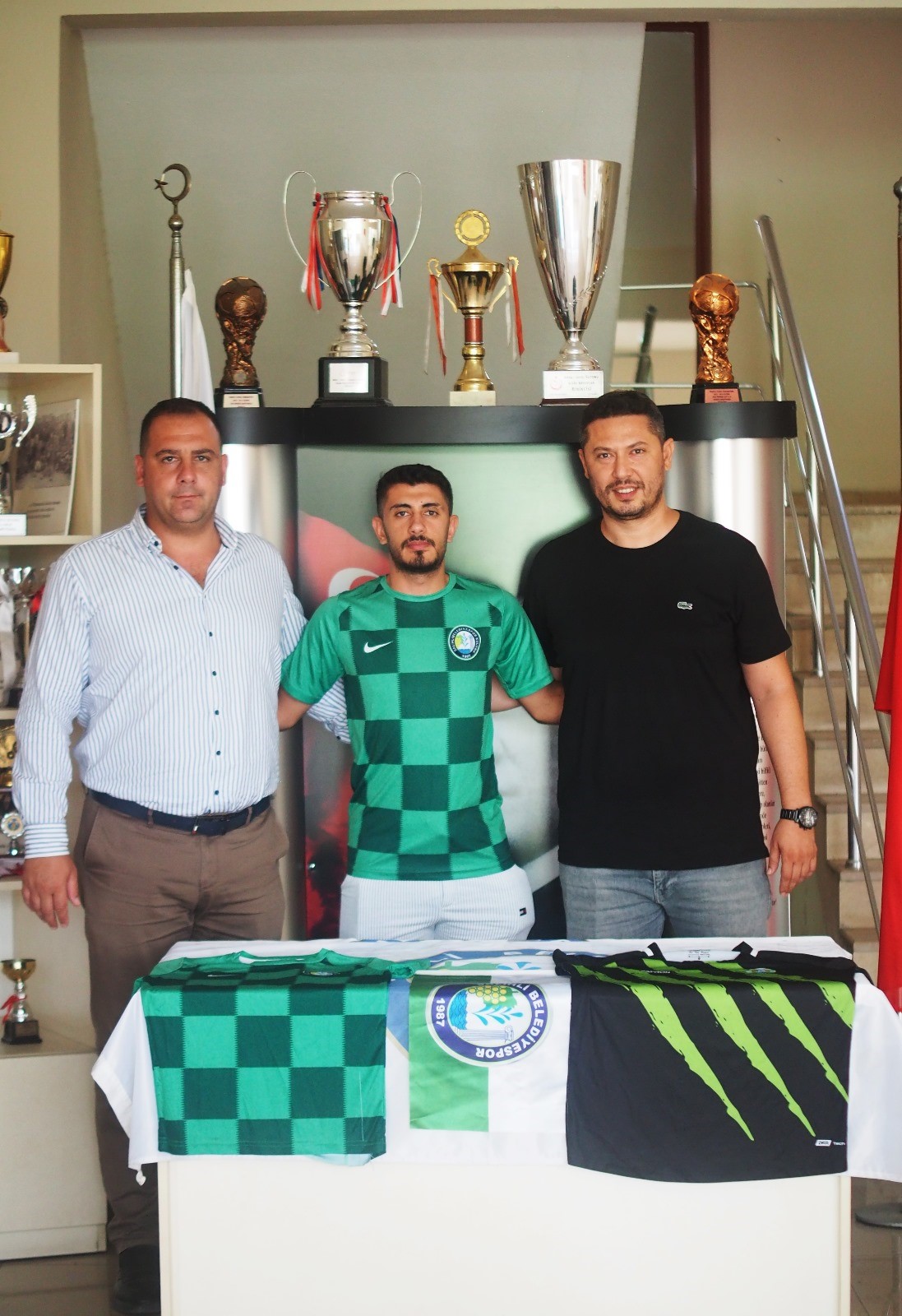 Salihli Belediyespor’da 5 Imza Birden (5)