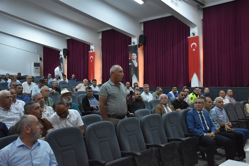 Salihli Kaymakamı Güldoğan, Muhtarlarla Bir Araya Geldi (5)