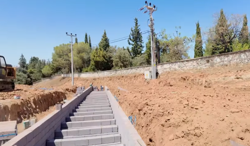 Sarıgöl'de Bir Ilk Mezarlıklar Lahit Sistemiyle Yenileniyor (1)