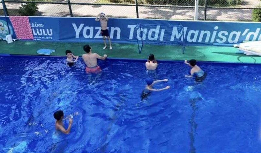 Şehzadeler Havuz 3