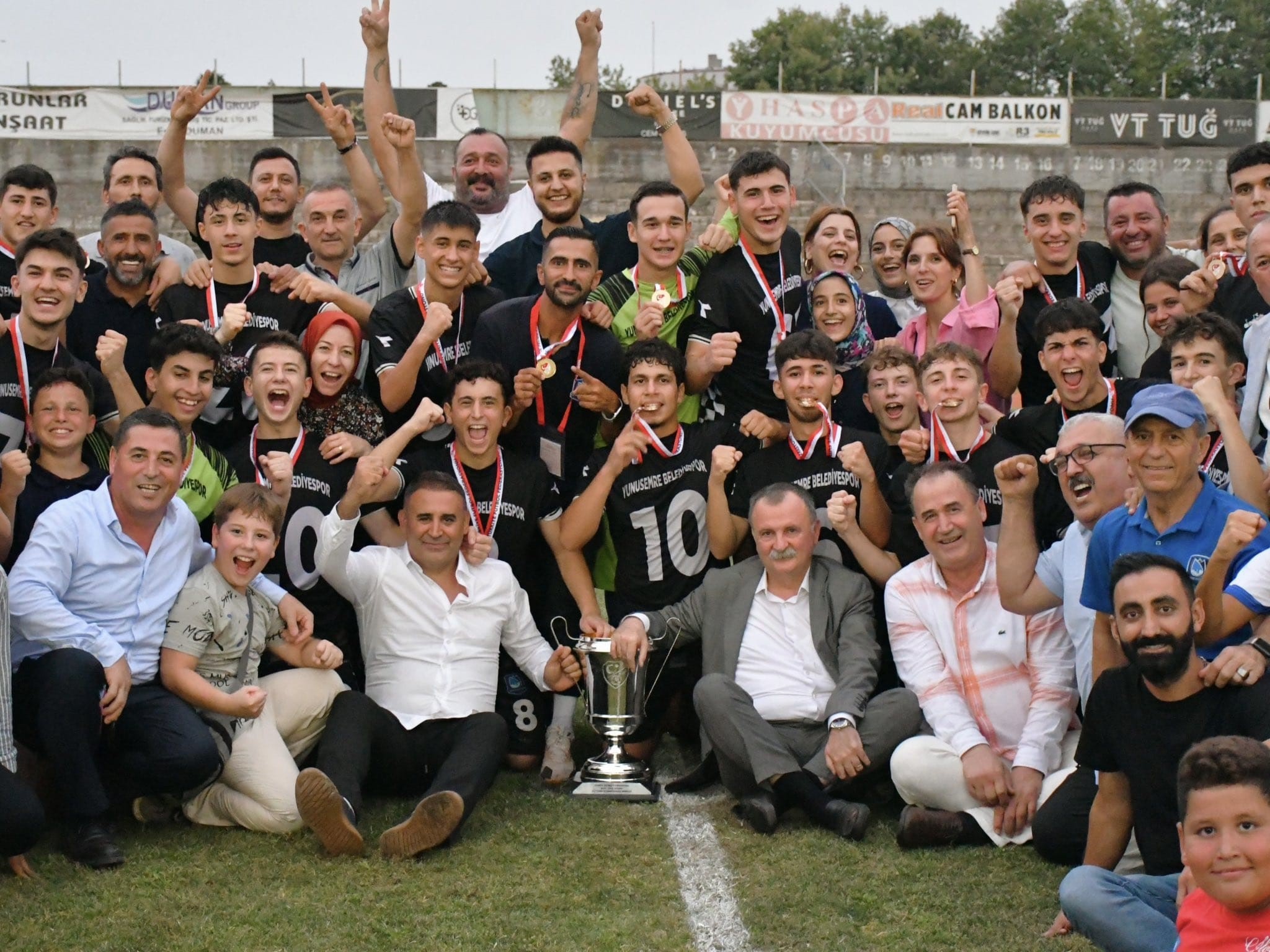 manisalı gençler Amatör Lİg'de