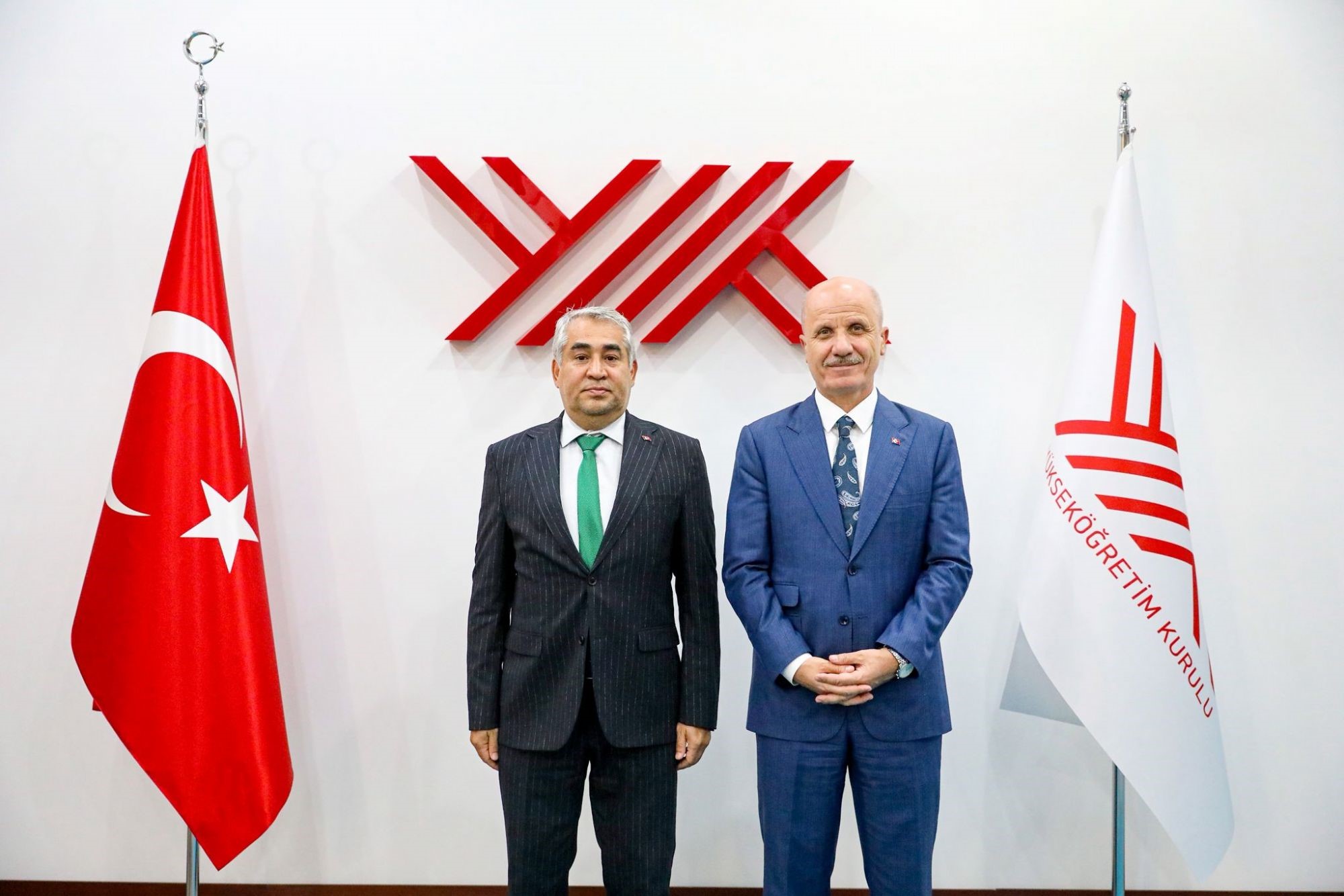 Adü Rektörü Kent, Başkan Özvar’ı Makamında Ziyaret Etti
