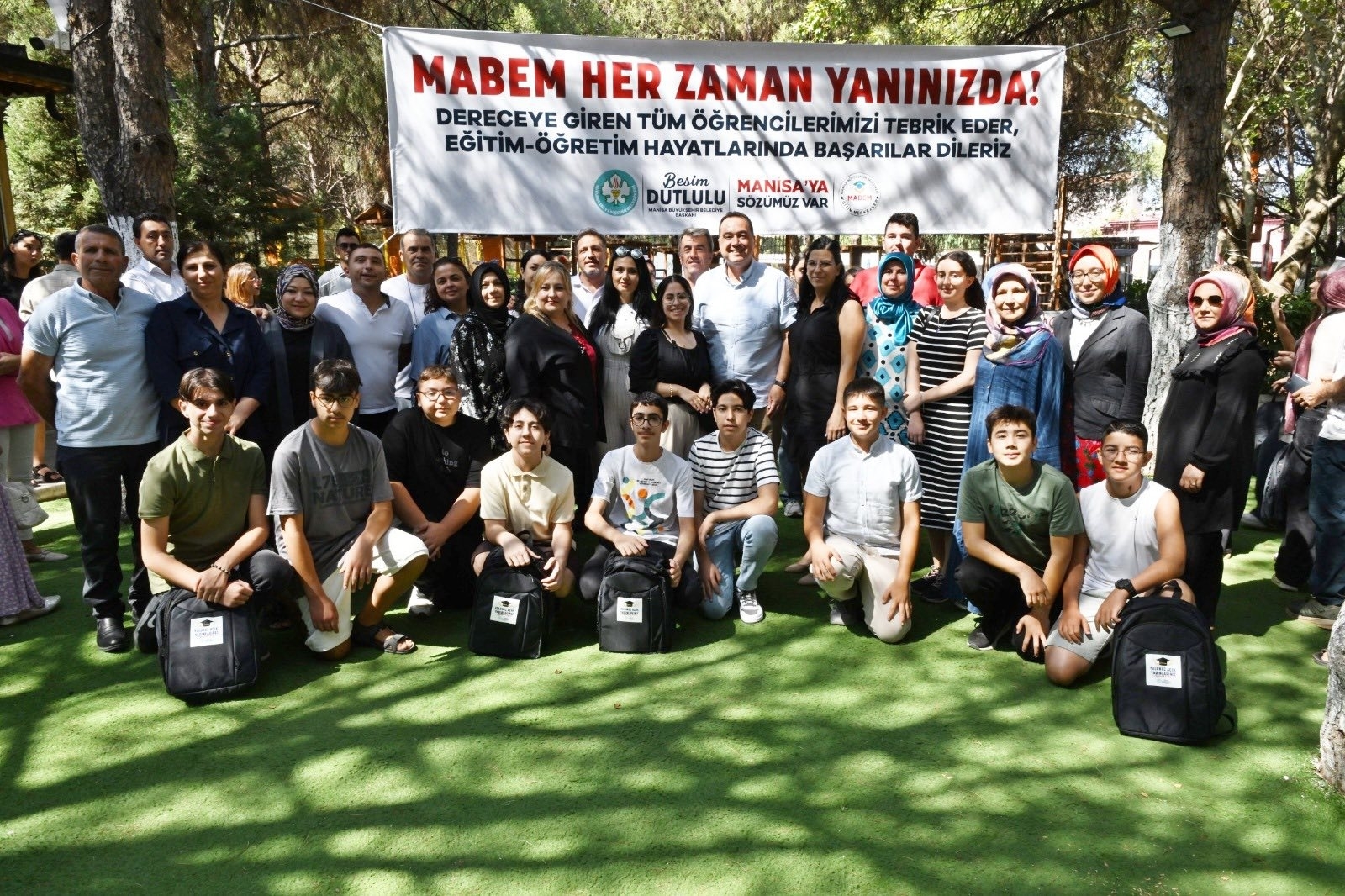Başkan Dutlulu Öğrencileri Unutmadı (2)