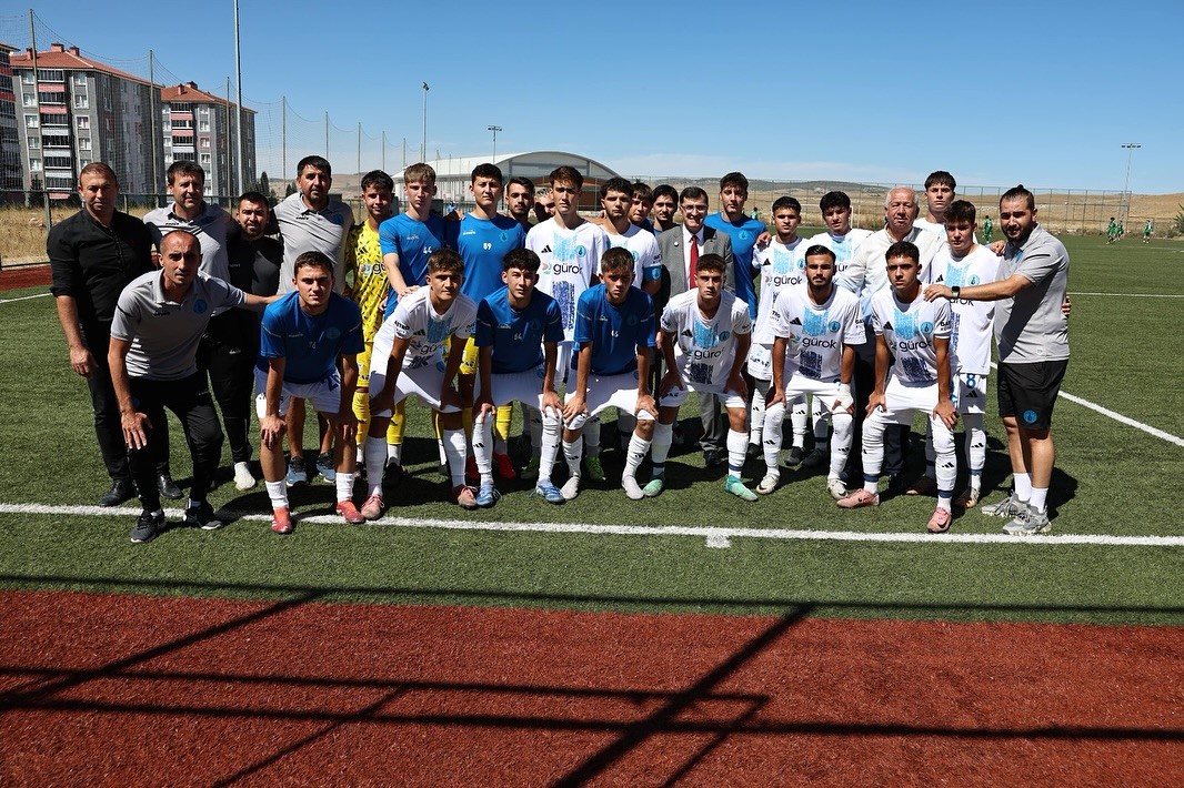Başkan Kahveci'den Genç Sporculara Tam Destek! (3)