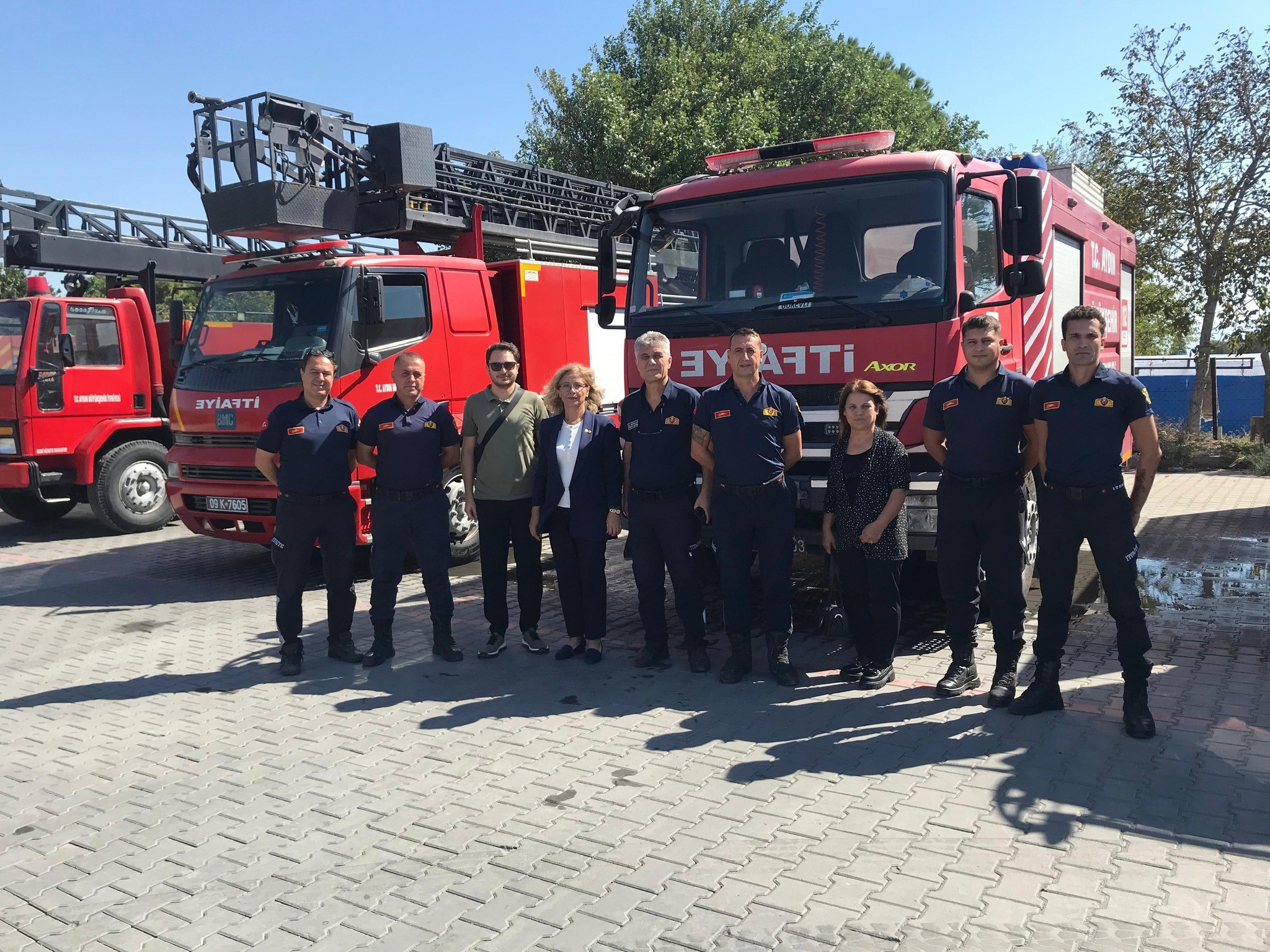 Ege'de Itfaiye Personeline Anlamlı Ziyaret (1)
