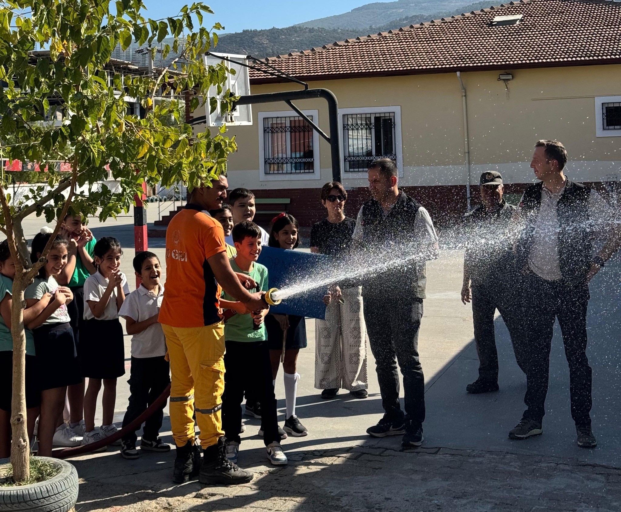 Ege'de Öğrencilere Anlamlı Bilgilendirme! (1)