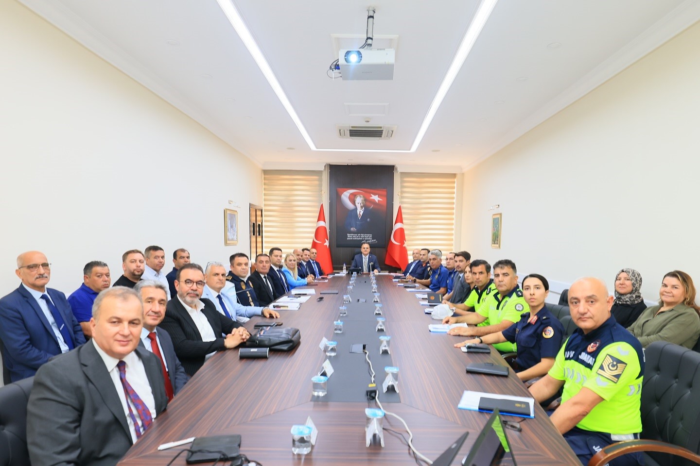 Ege'de Okul Güvenliği Toplantısı Gerçekleştirildi (4)