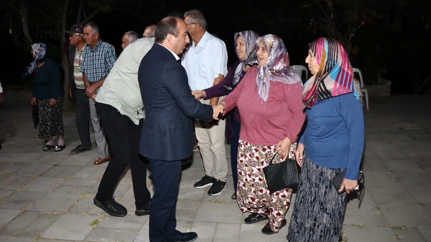 Ege'de Şehit Aileleri Ve Gaziler Yemekte Bir Araya Geldi (1)