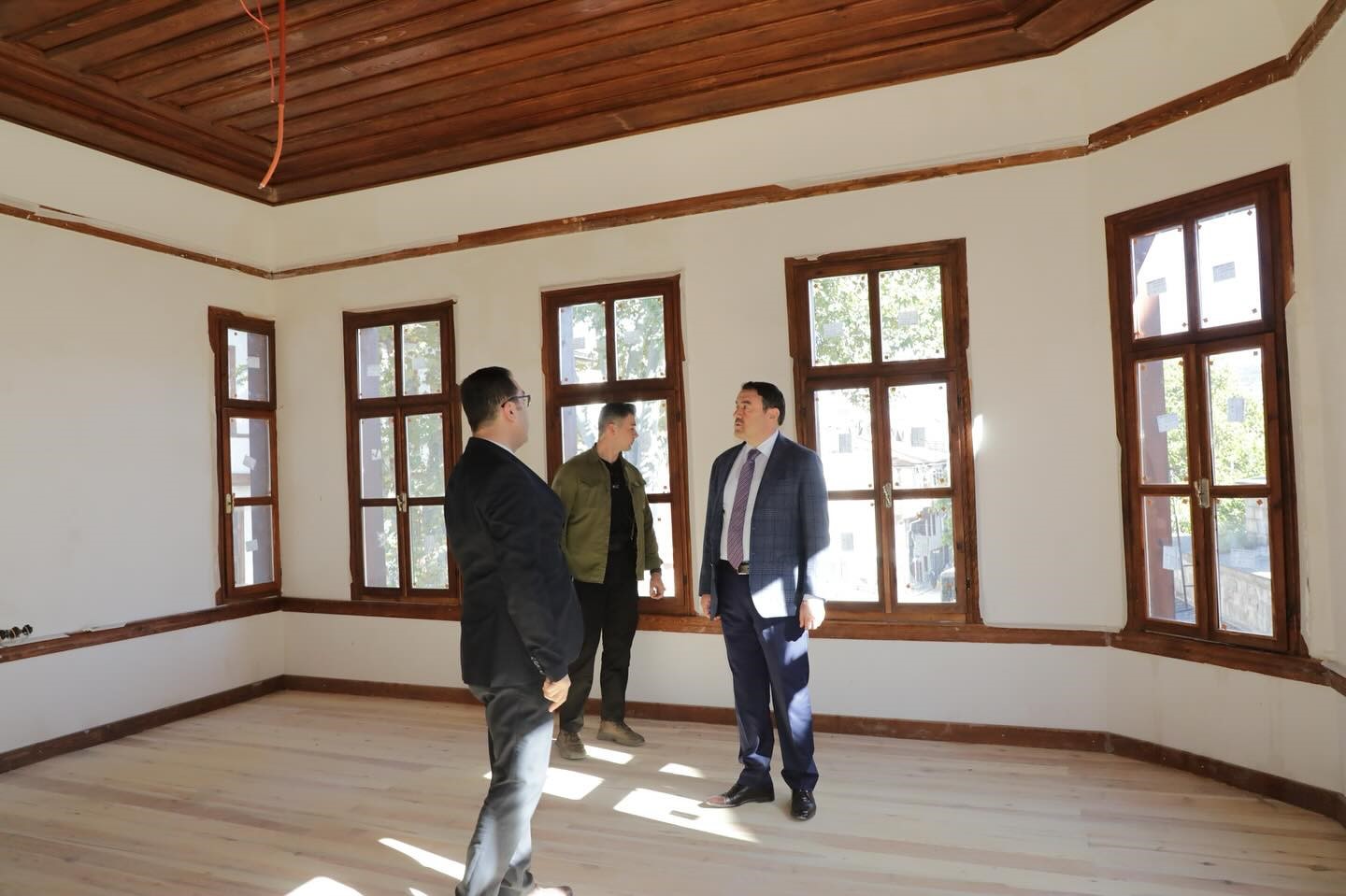 Ege'de Tarihi Konaklarda Inceleme! (1)