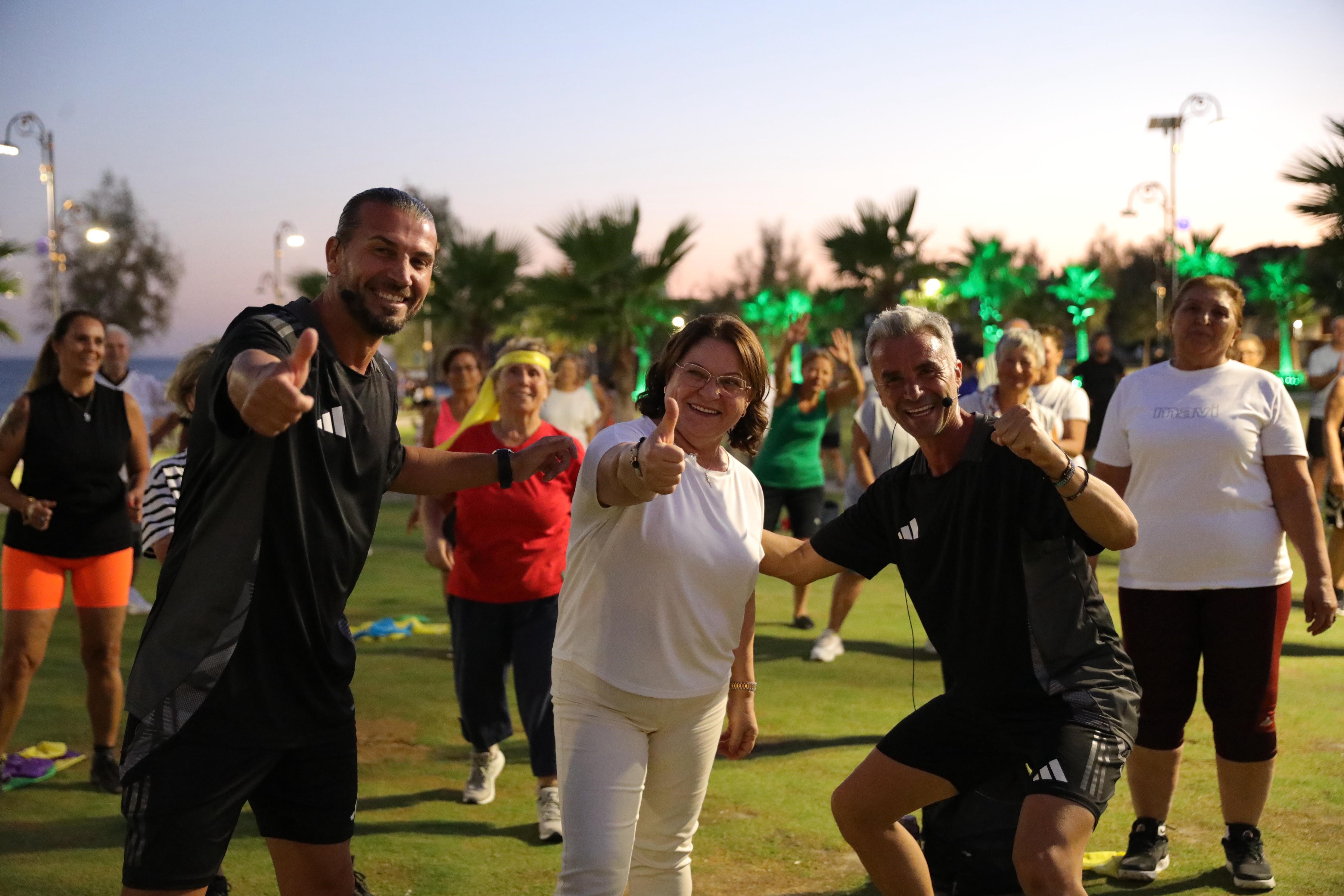 Egeliler 'Herkes Için Hareket' Sloganıyla Spor Yaptı (2)