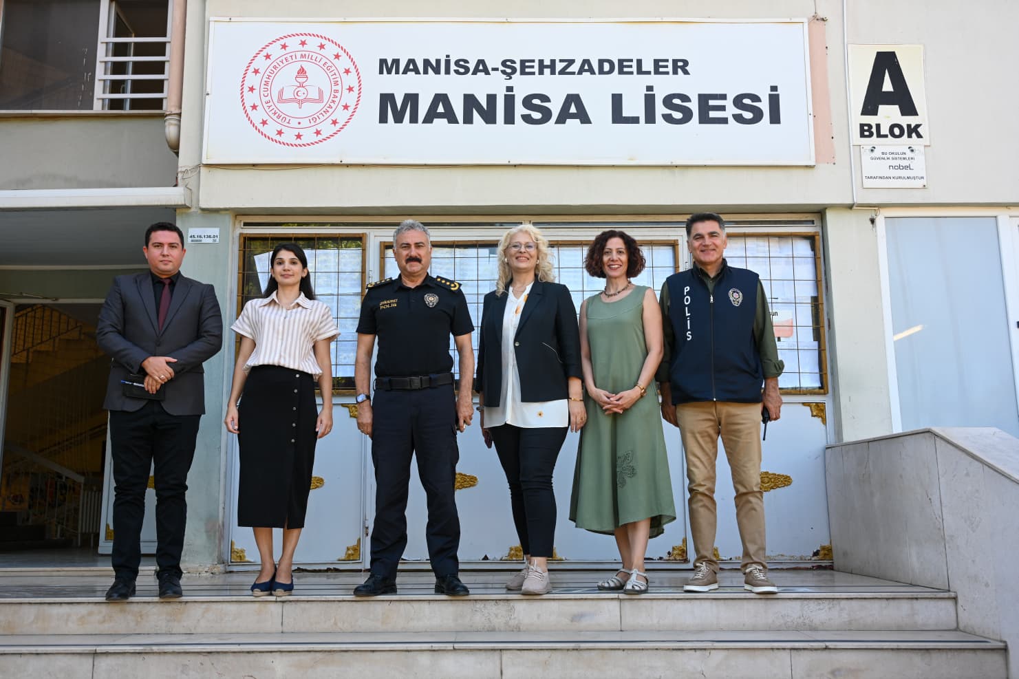İl Emniyet Müdürü Aktaş'tan Okullara Ziyaret (8)