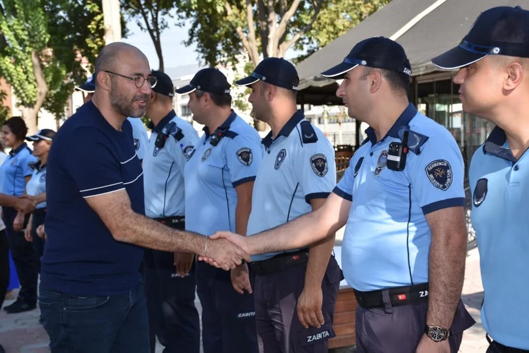İlçede Ekiplere Kahvaltılı Kutlama! (1)