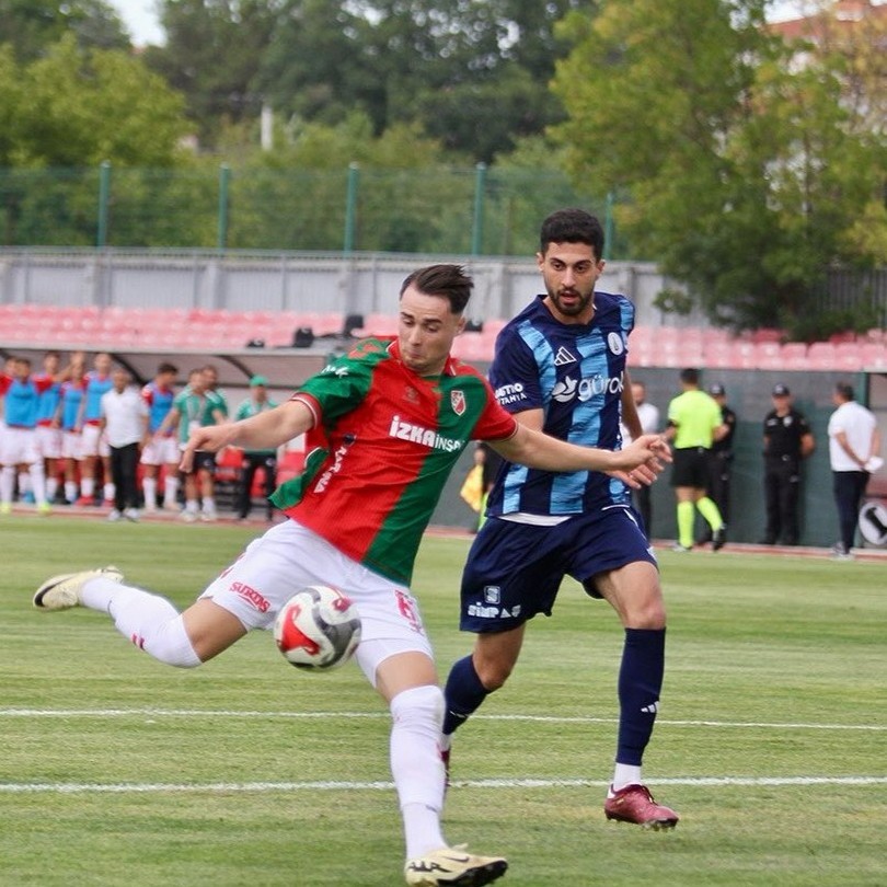 Karşıyaka Sezona 2'De 2 Ile Başladı (2)