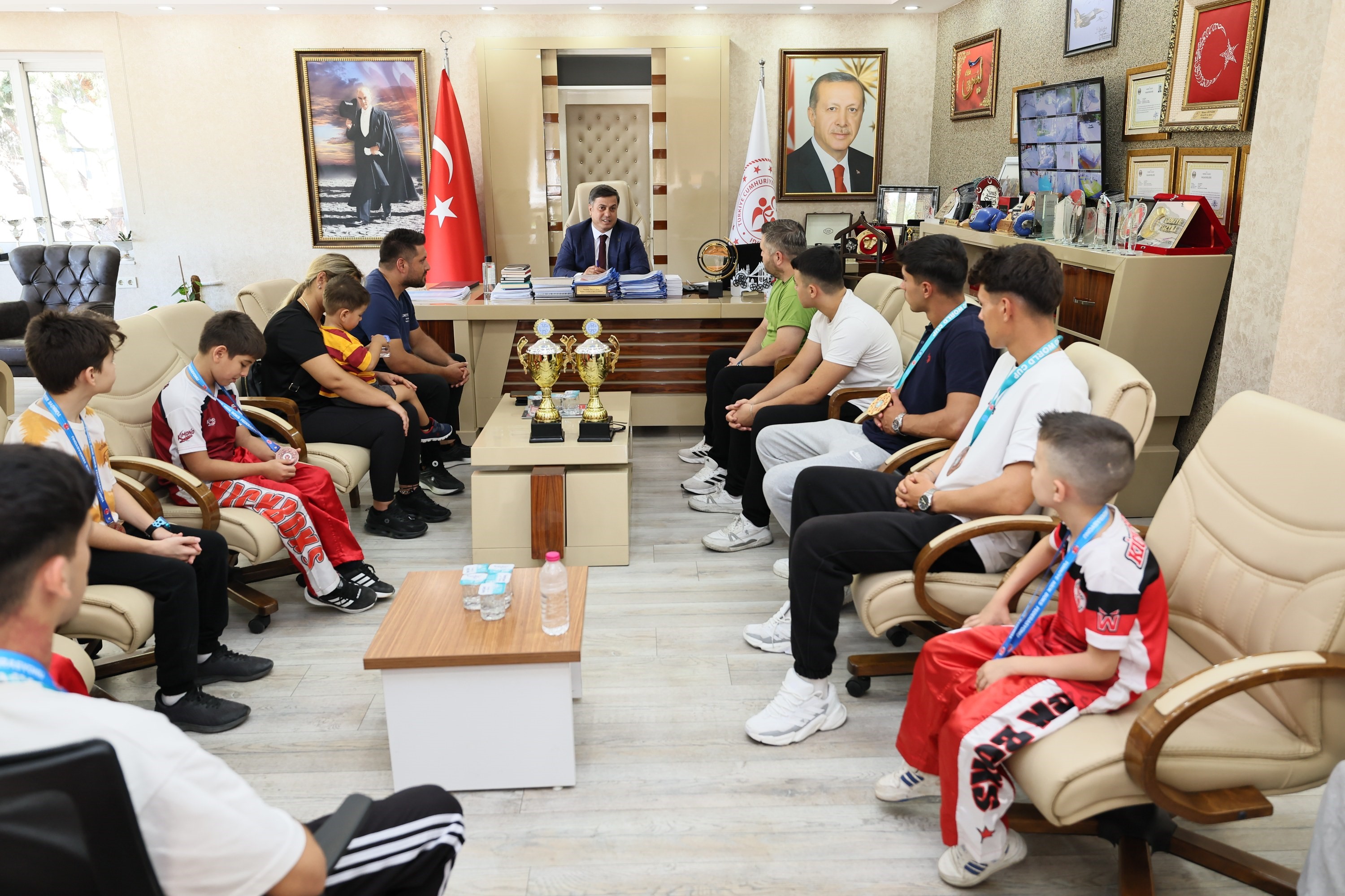 Kick Boks Sporcuları (2)