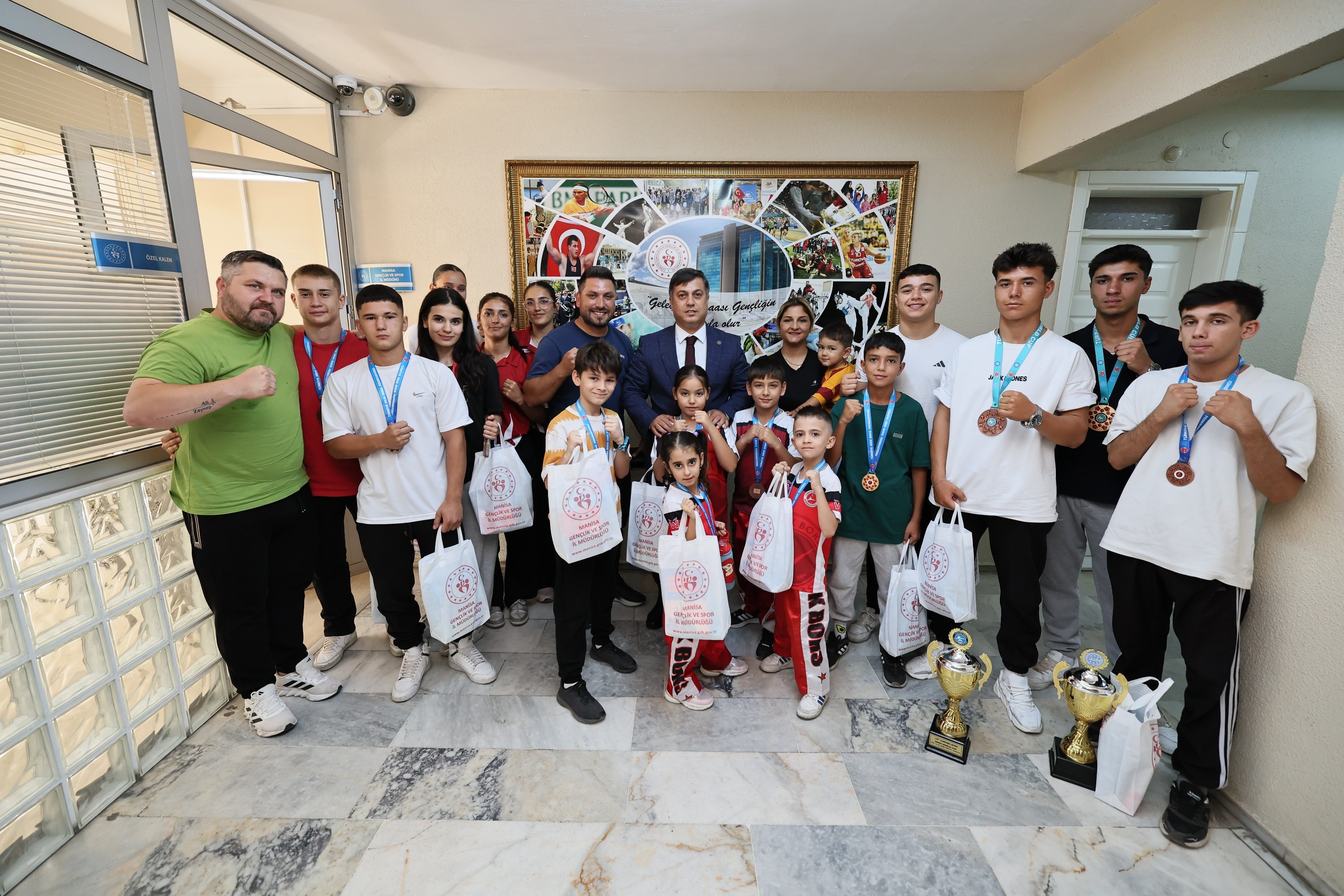Kick Boks Sporcuları (4)