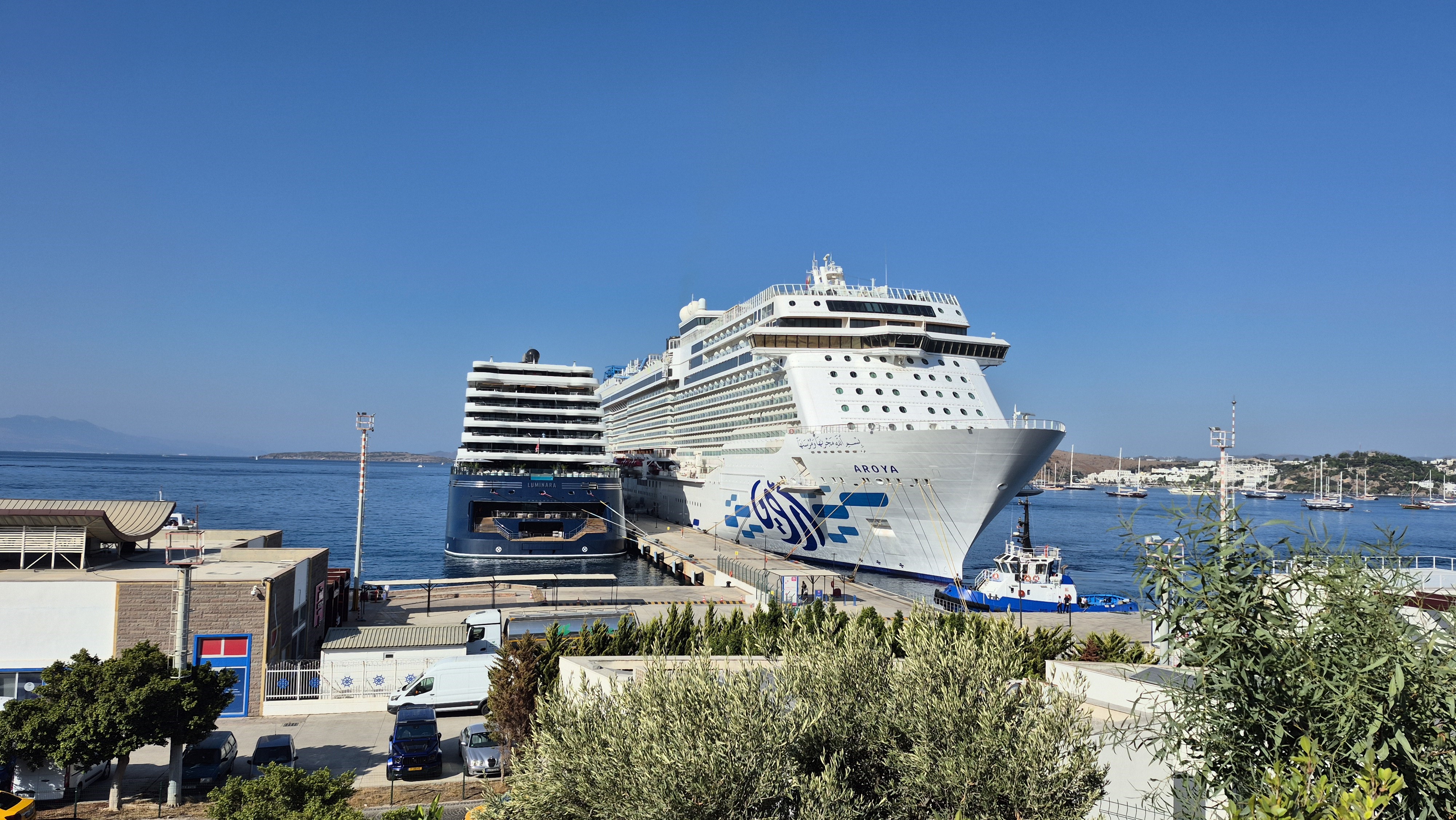 Luminara Ile Aroya Adlı Yolcu Gemileri, Bodrum'da (2)