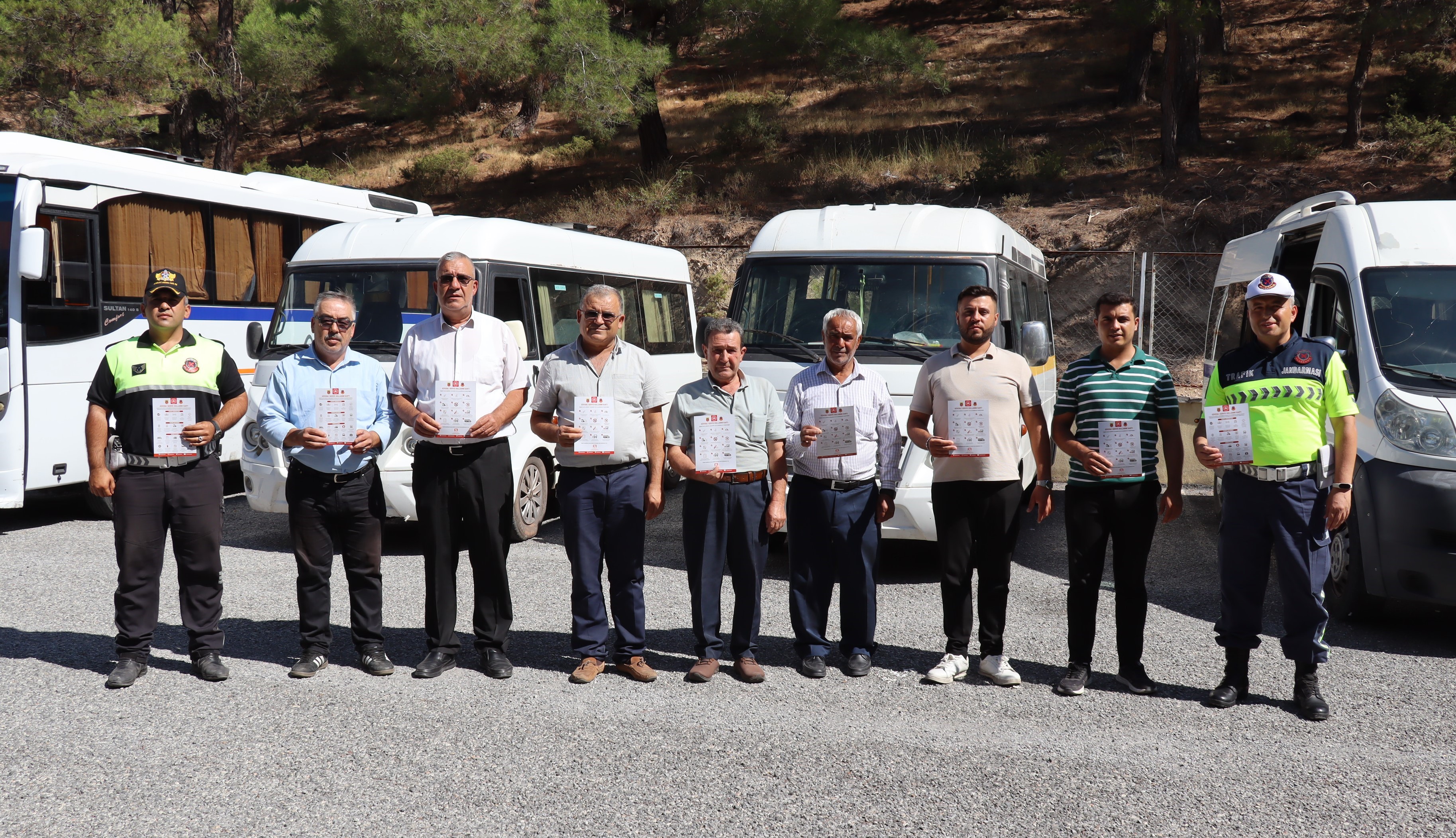 Manisa'da Okul Servis Araçlarına Yönelik Özel Denetim (1)