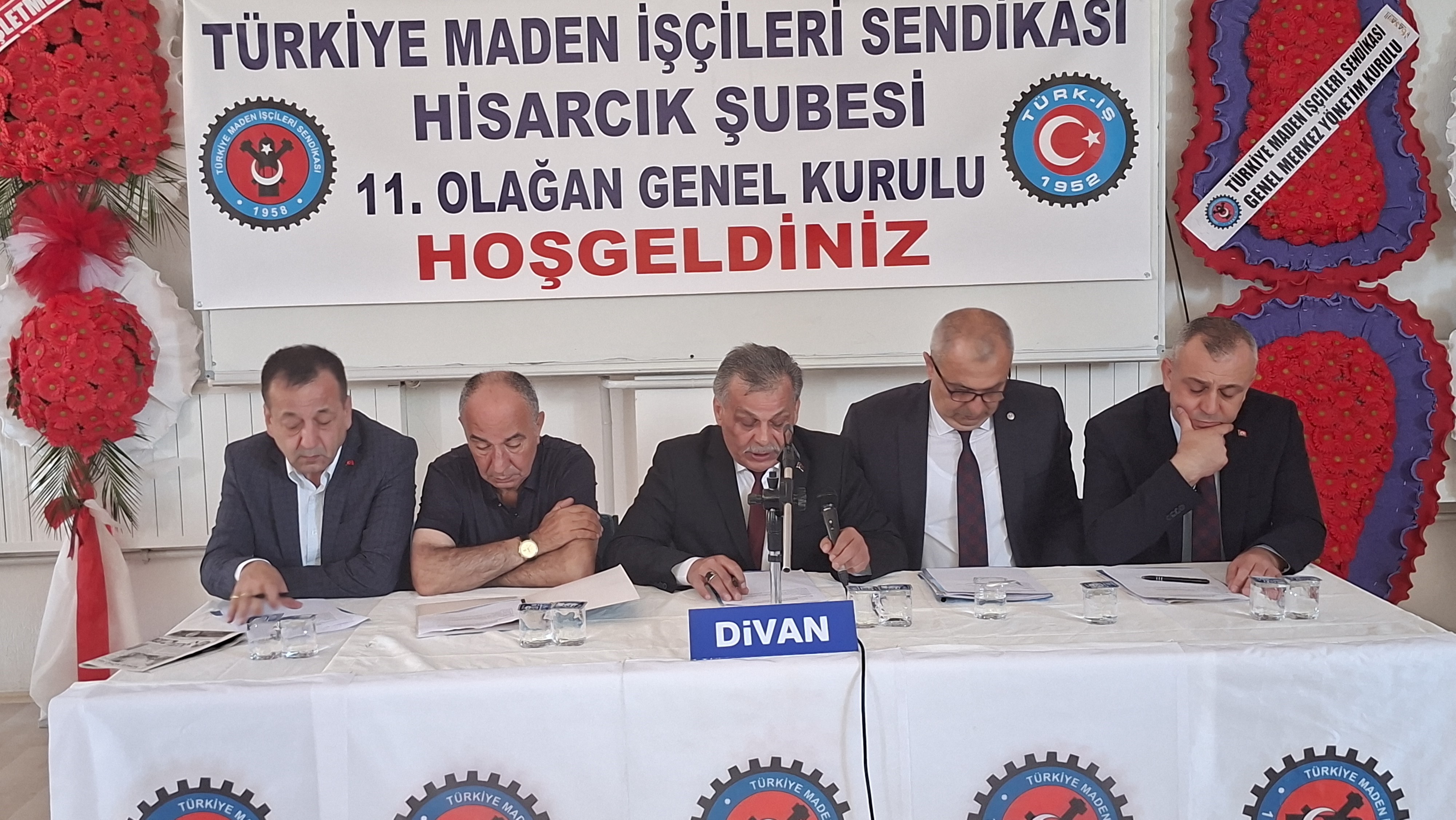 Memiş Guguş, Güven Tazeledi (1)