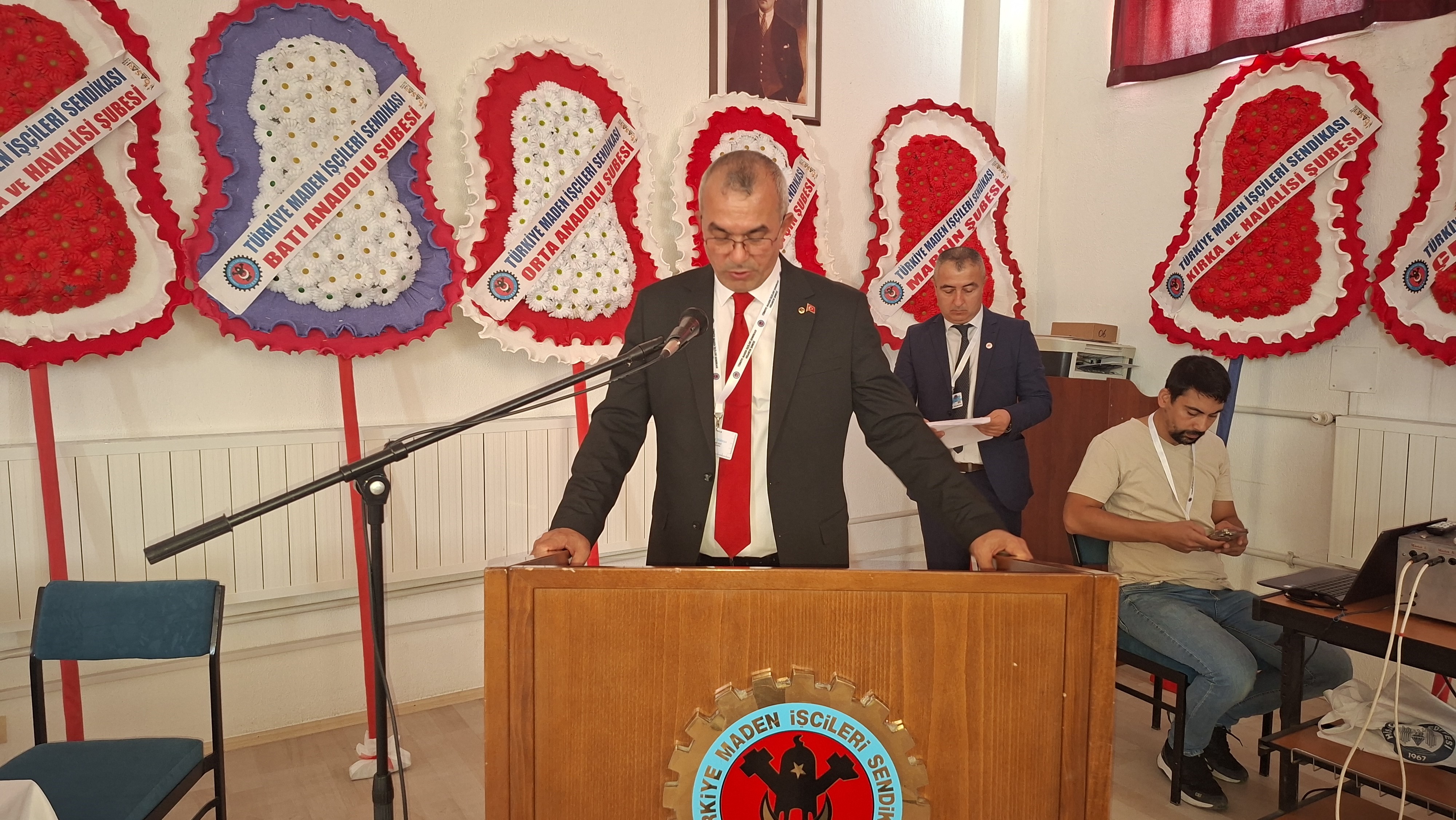 Memiş Guguş, Güven Tazeledi (4)