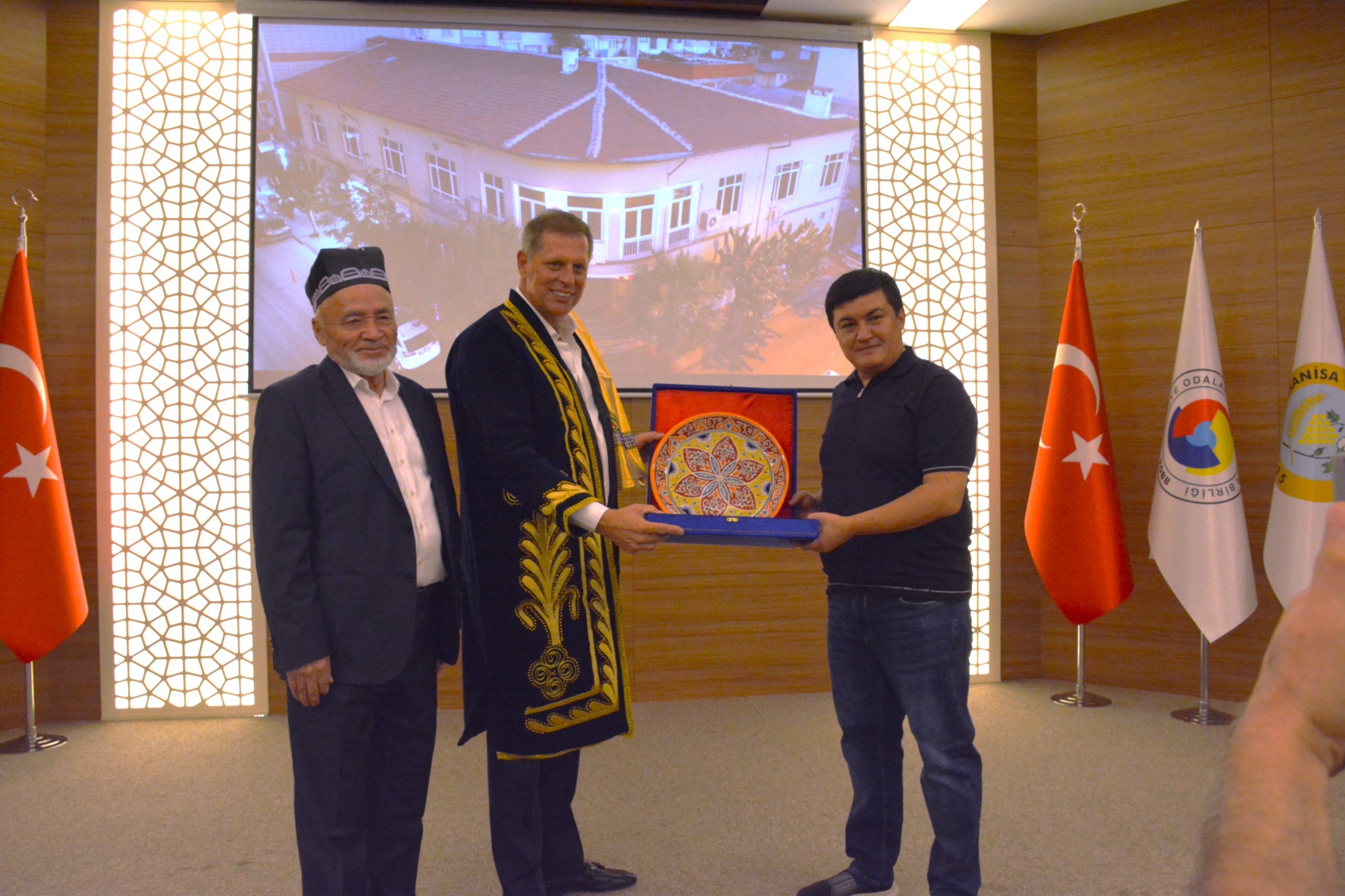 Özkasap, Üzüm Üreticilerini Bilgilendirdi! (1)
