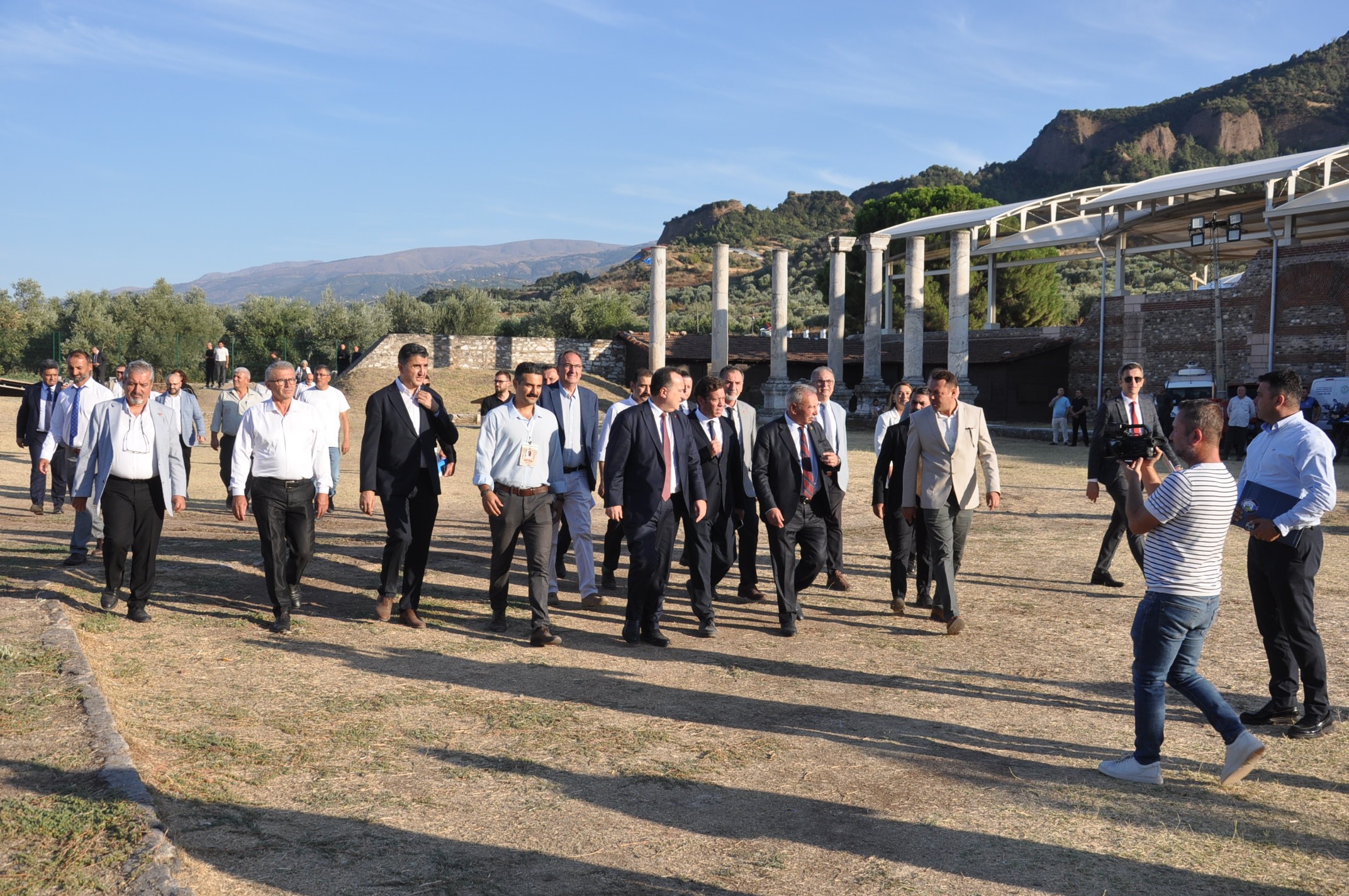 Paranın Ilk Basıldığı Sardes Antik Kenti’nde Toplandı (9)