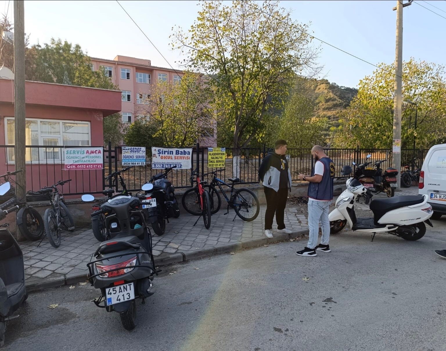 Salihli'de Huzurlu Okul Önleri Ve Huzurlu Sokaklar Uygulaması! (4)