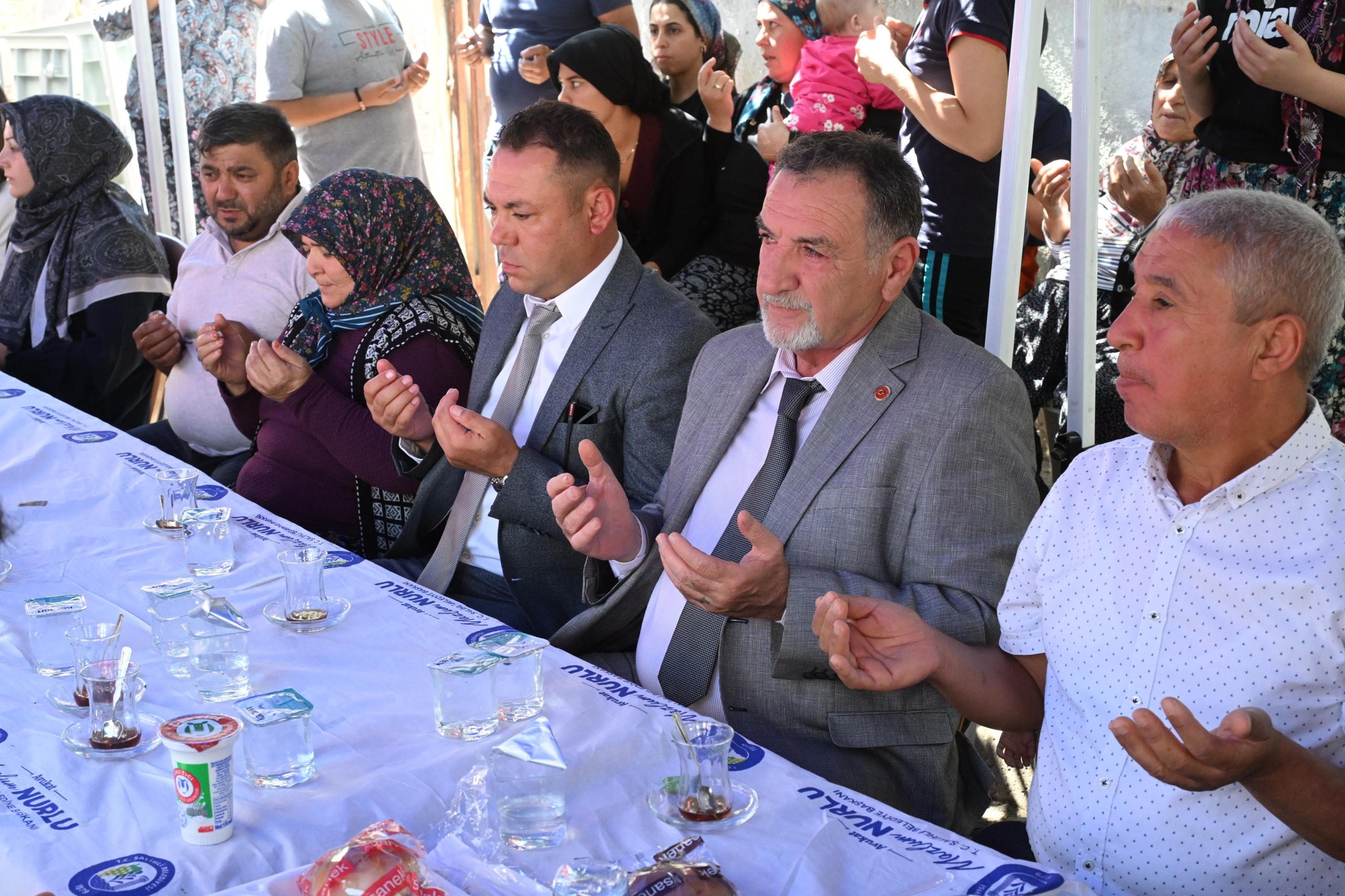 Salihli'de Şehit Yücel Yeşil İçin Hayır Yemeği Düzenlendi (2)