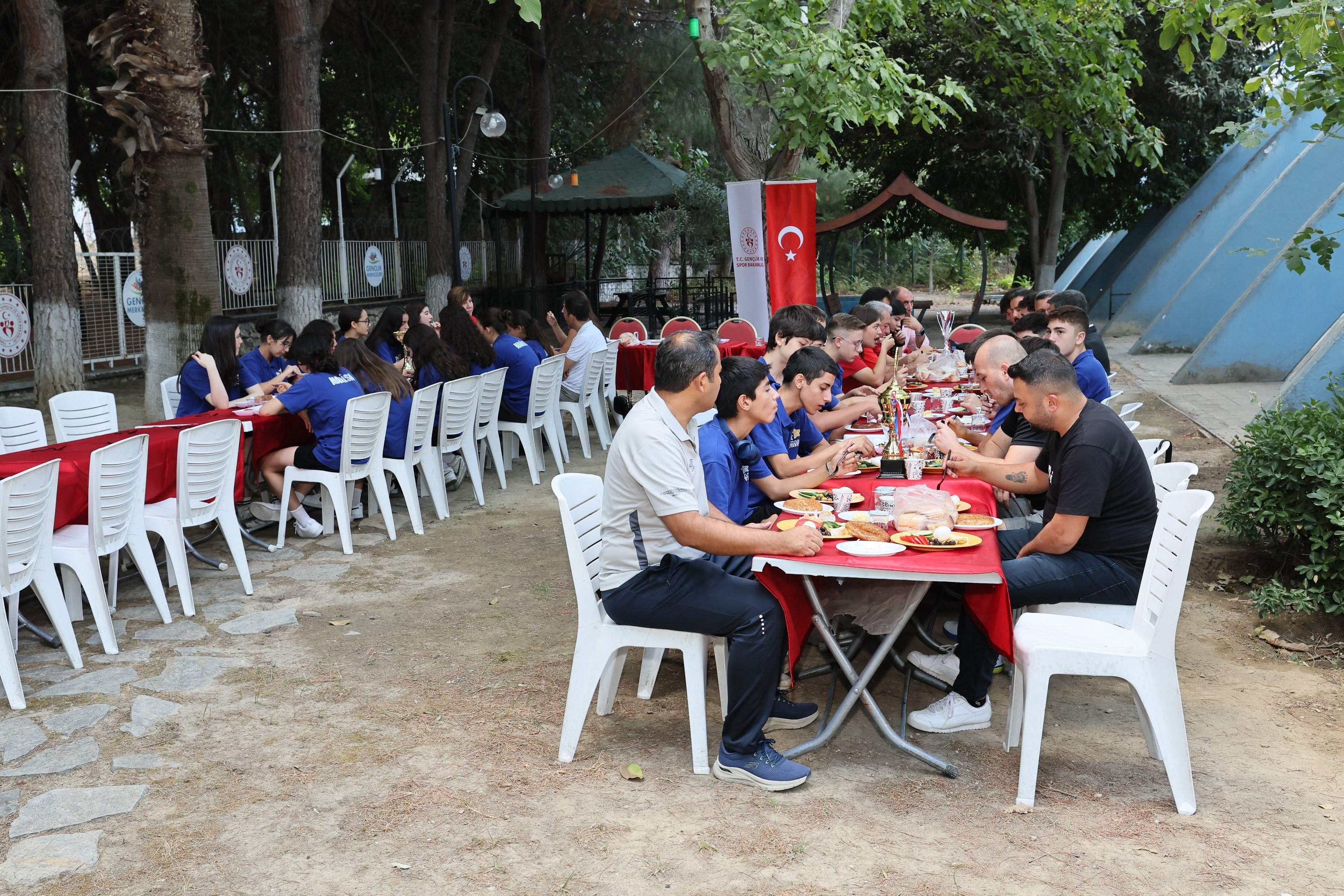 Şampiyonlar Aynı Sofrada Buluştu (2)